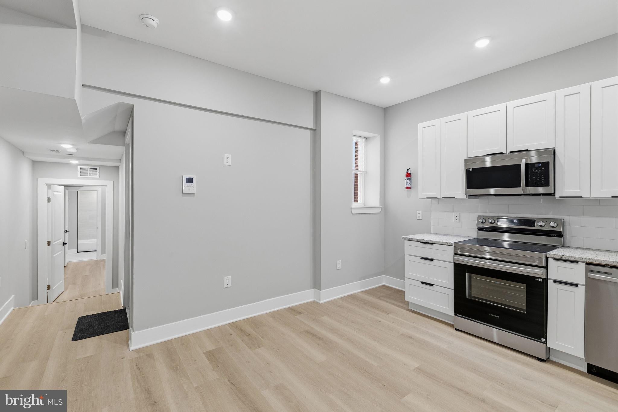 856 N 19TH STREET 4