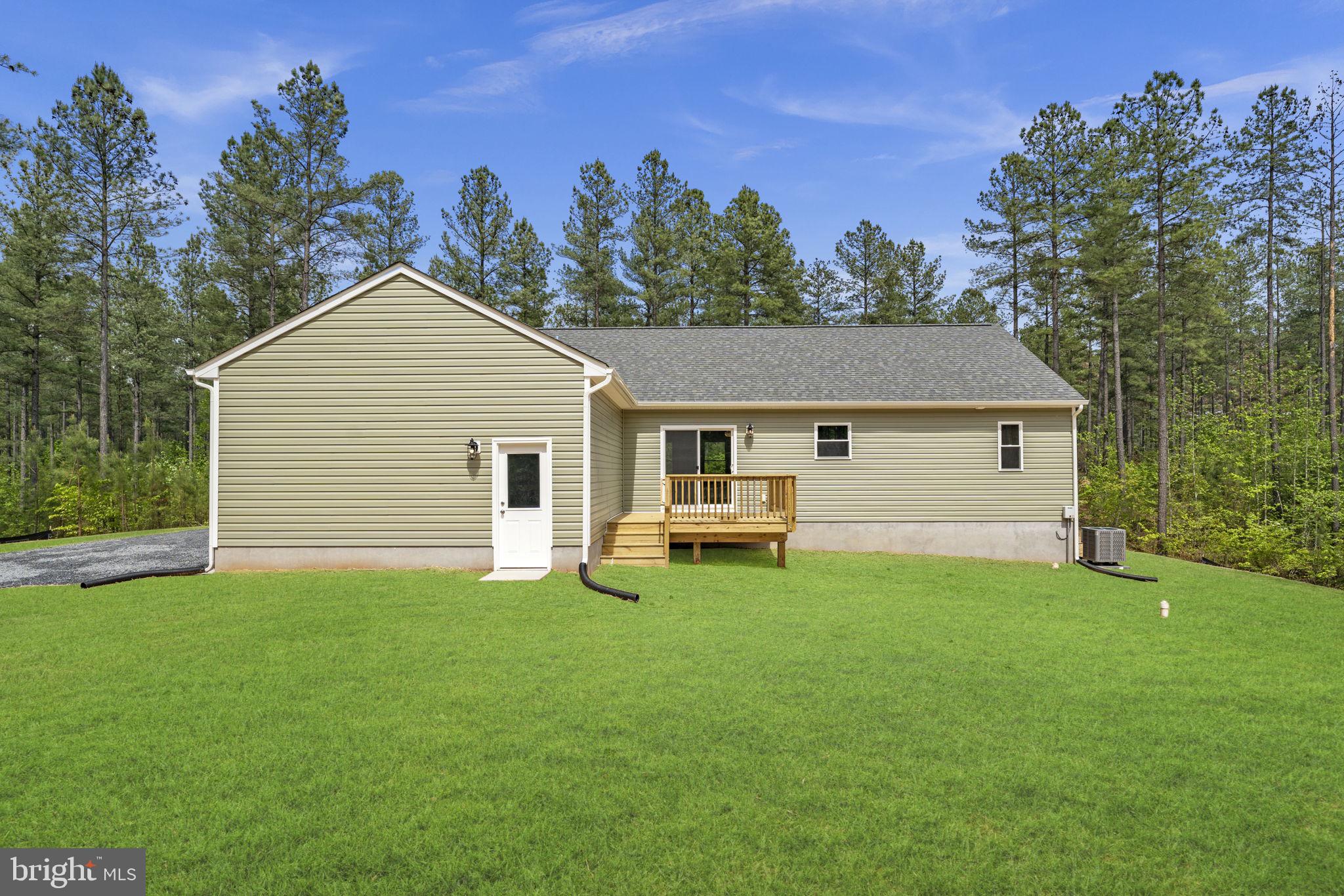 GARLAND LAKE - Residential