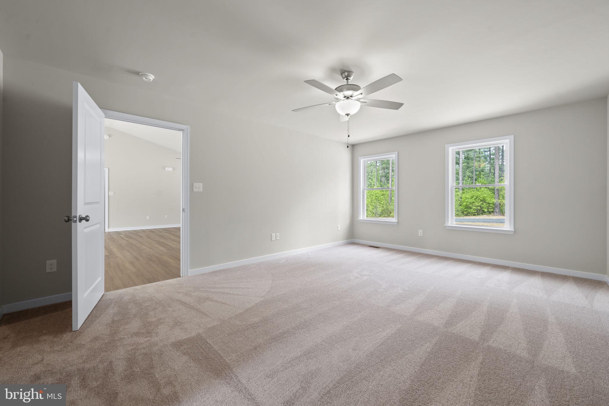 GARLAND LAKE - Residential