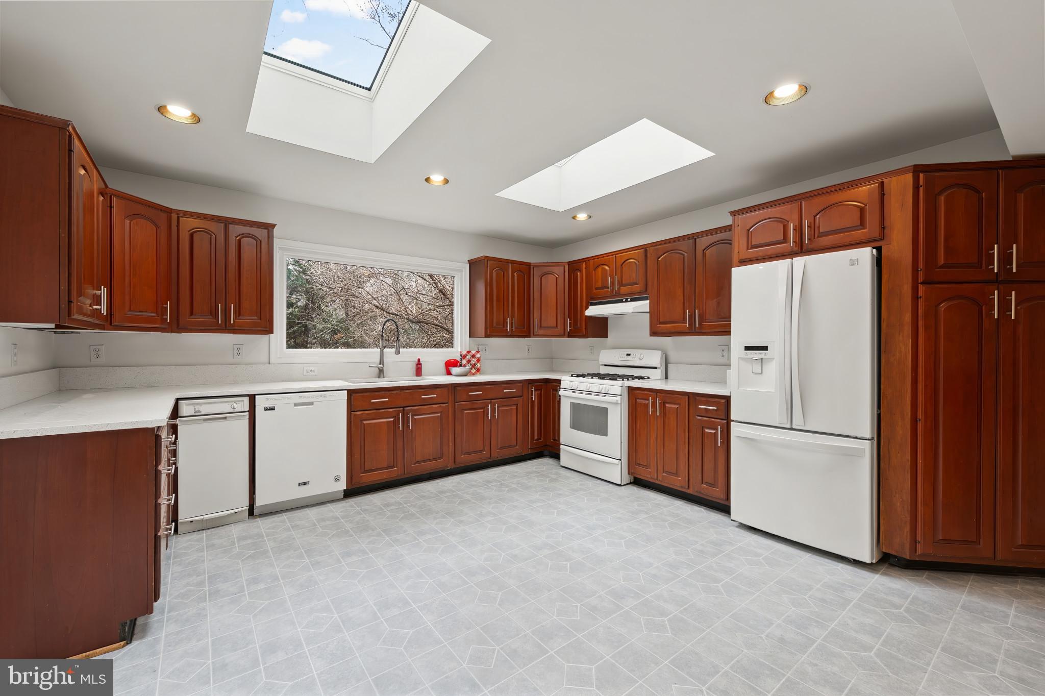 REDLAND ESTATES - Residential