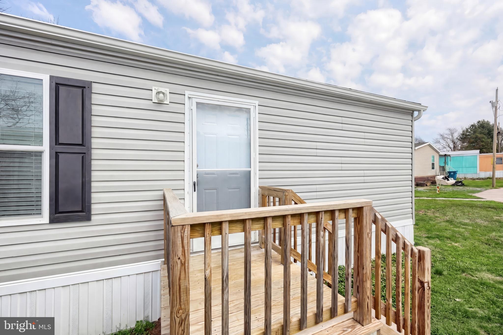 PARADISE MHP - Residential