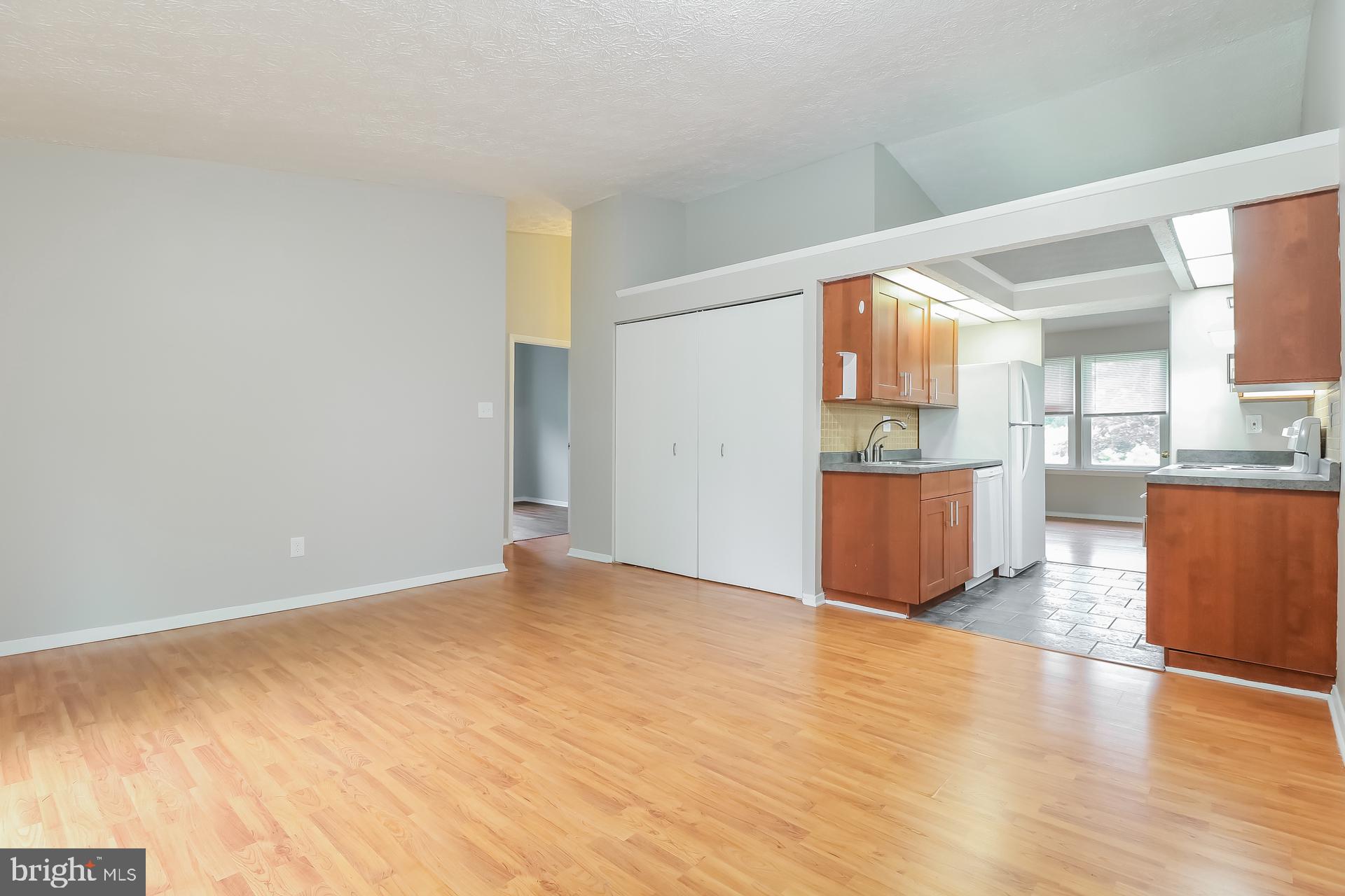 408 BERKSHIRE COURT