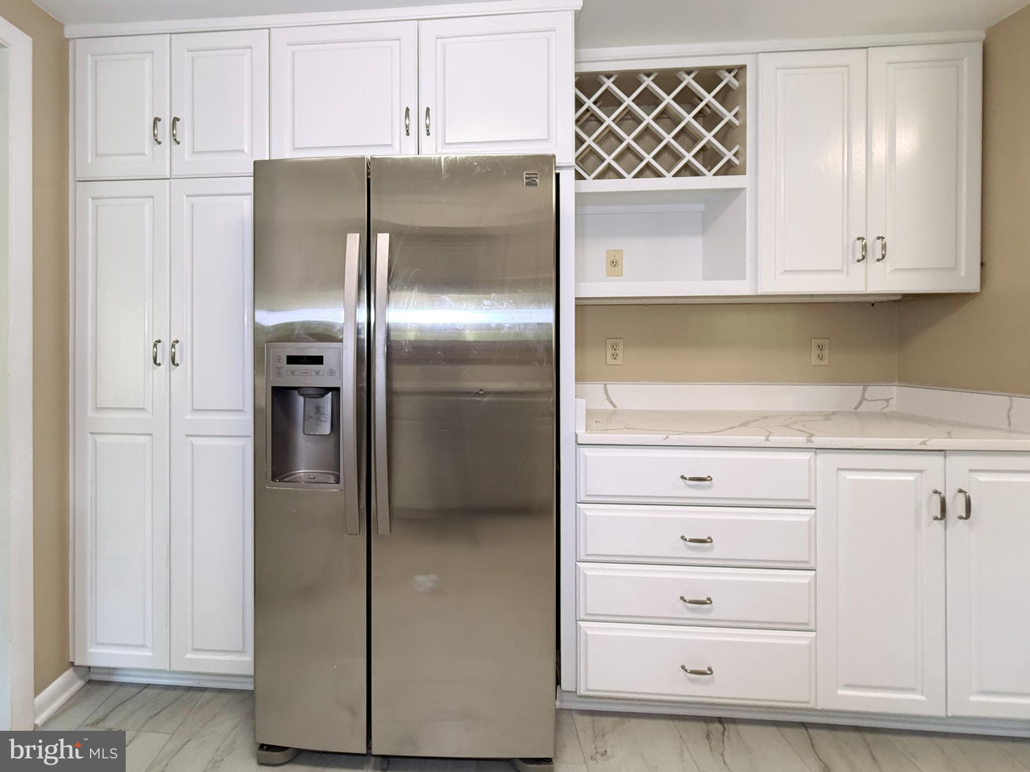 COLLEGE GARDENS - Residential Lease