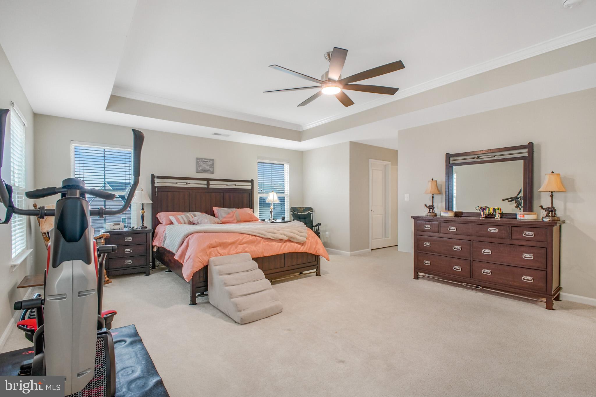 MAY'S QUARTER - Residential