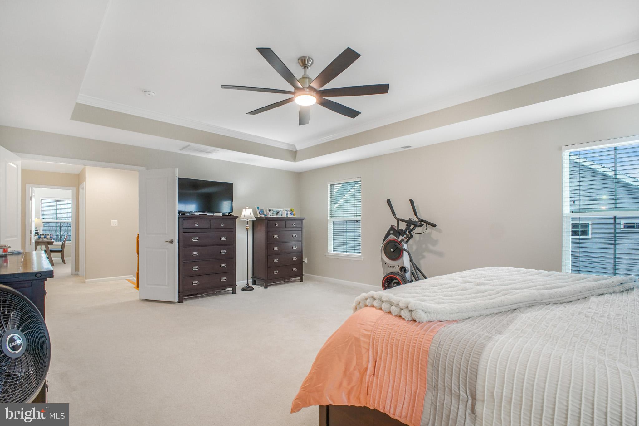 MAY'S QUARTER - Residential