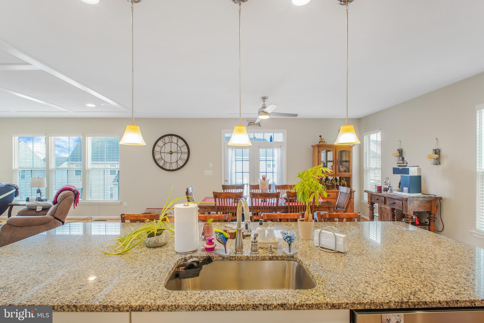 MAY'S QUARTER - Residential