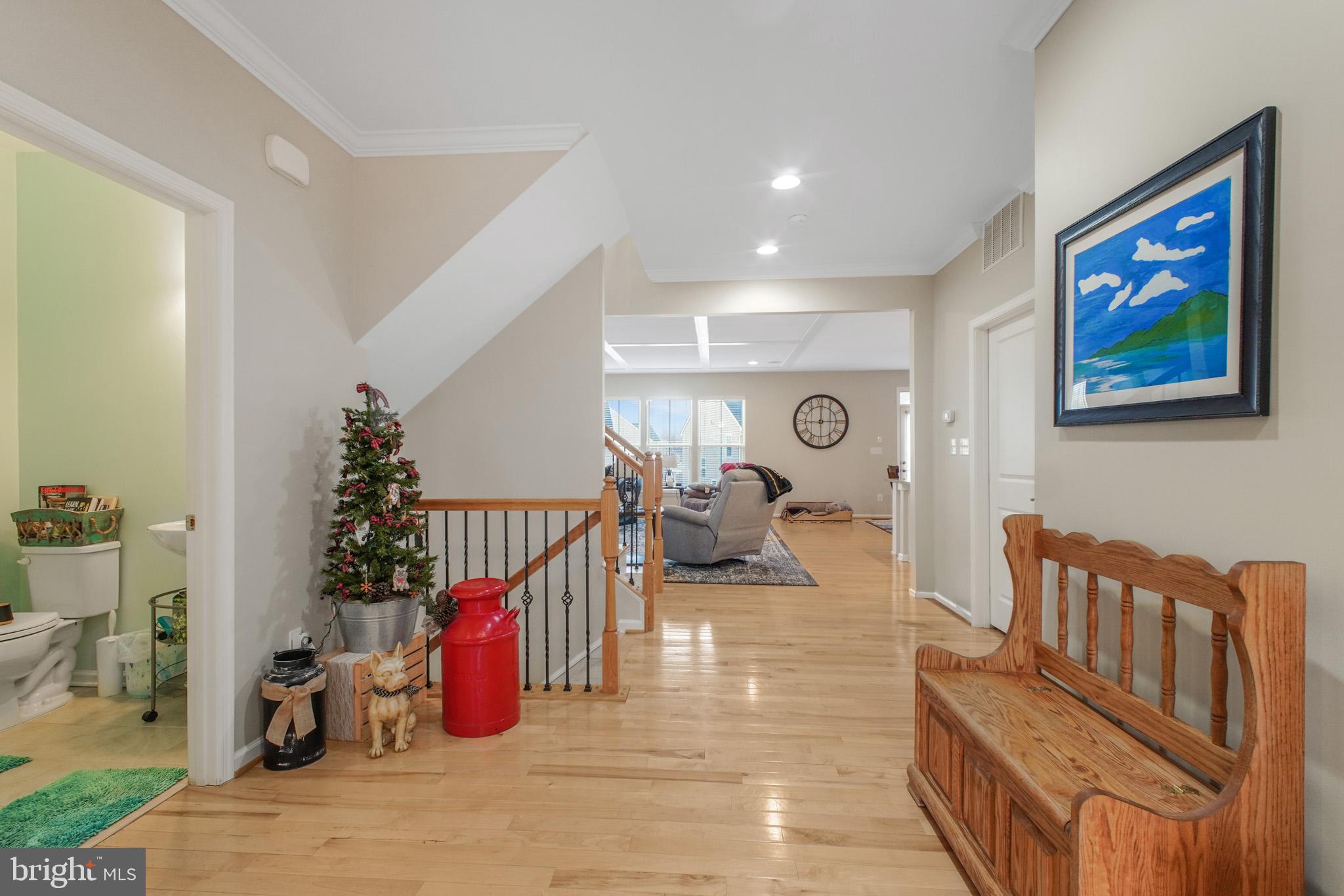 MAY'S QUARTER - Residential