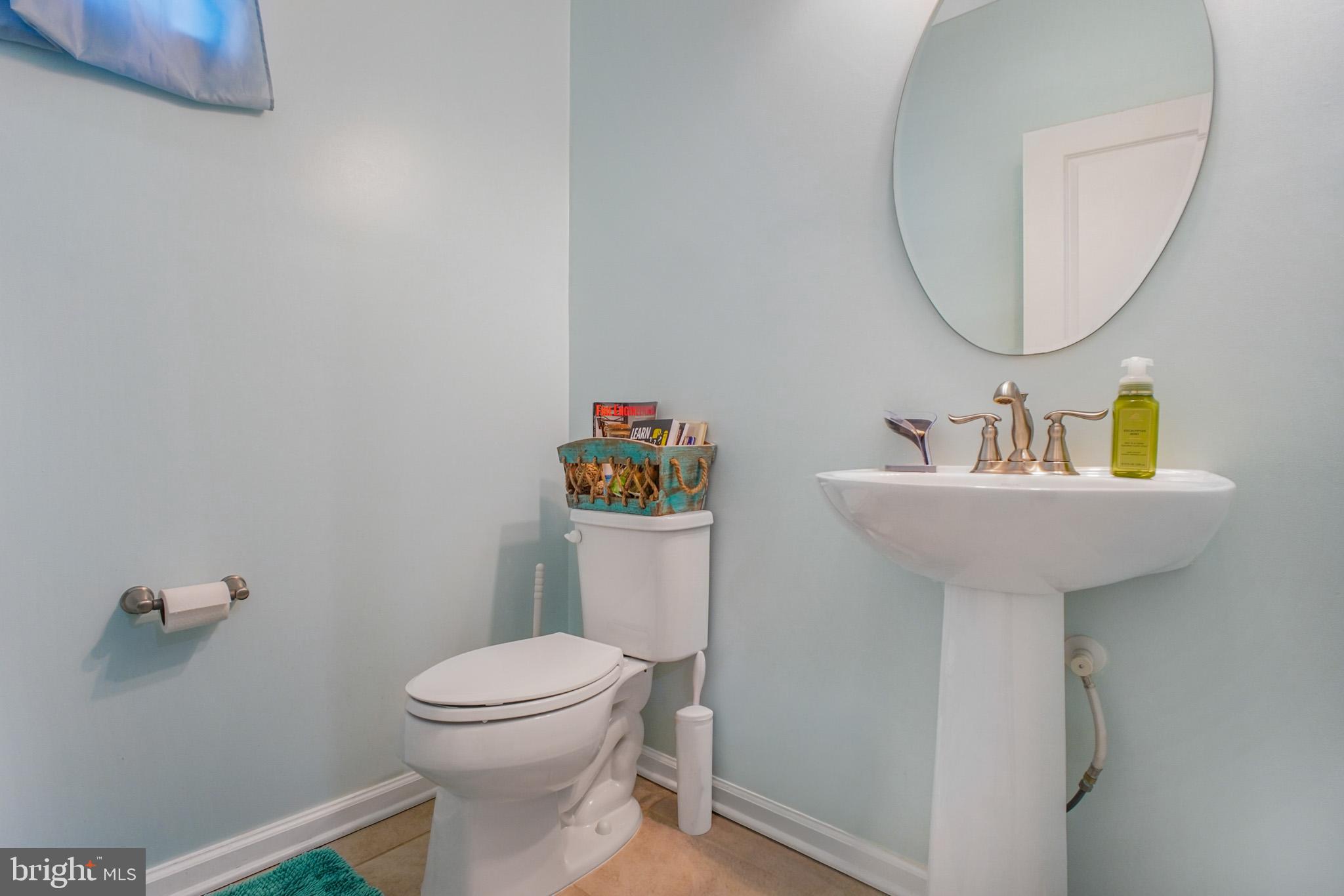 MAY'S QUARTER - Residential