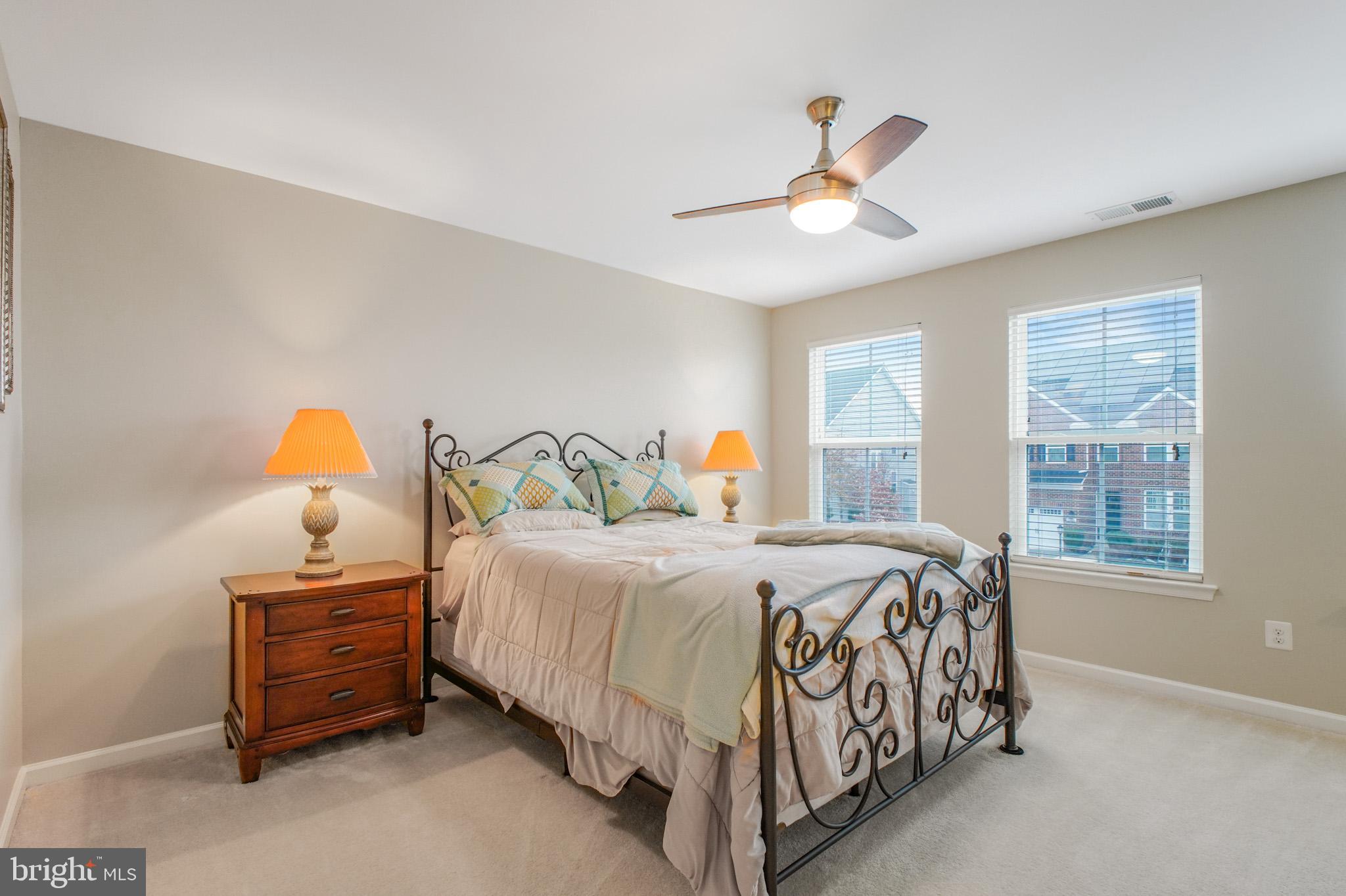 MAY'S QUARTER - Residential