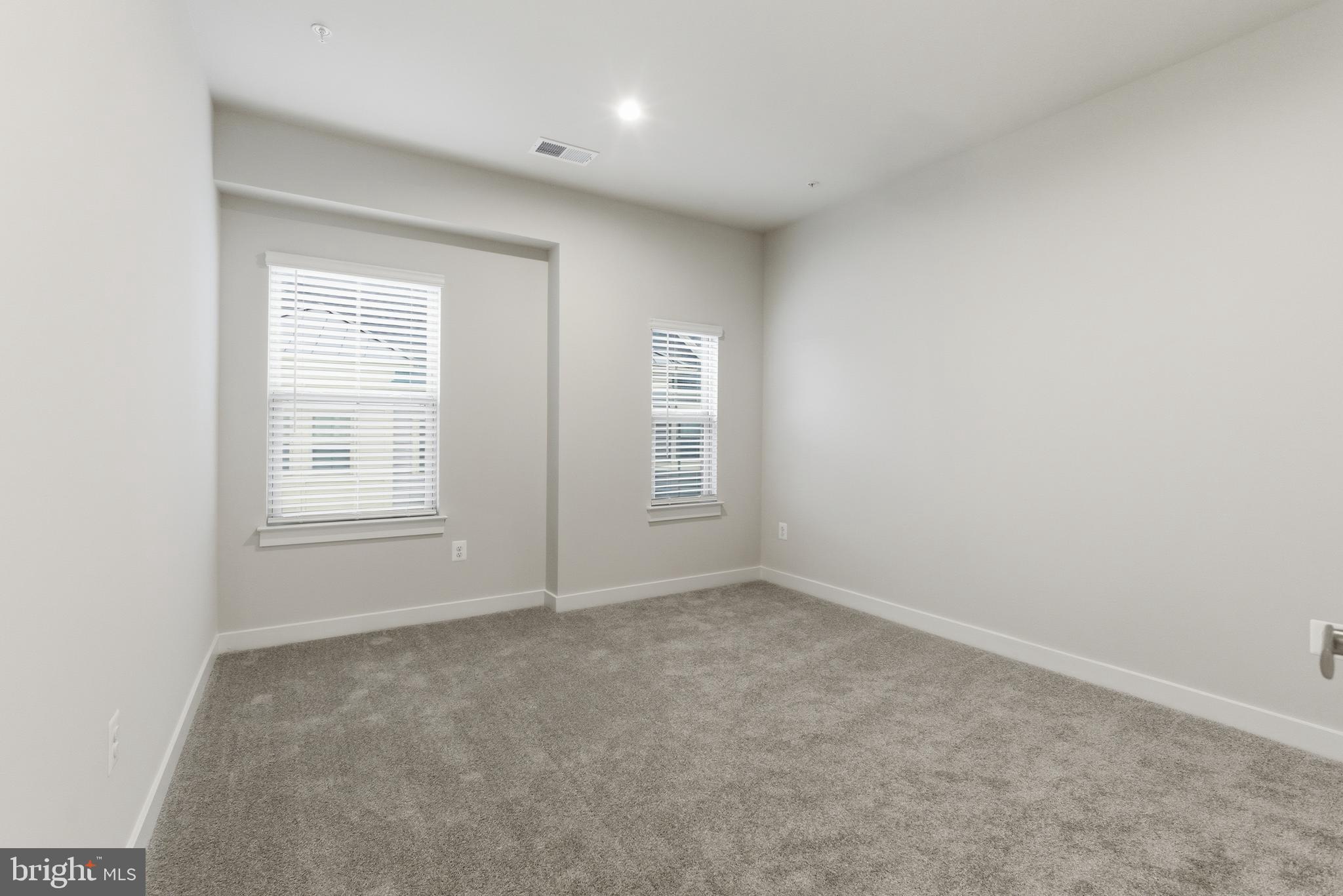 TURF VALLEY - Residential Lease