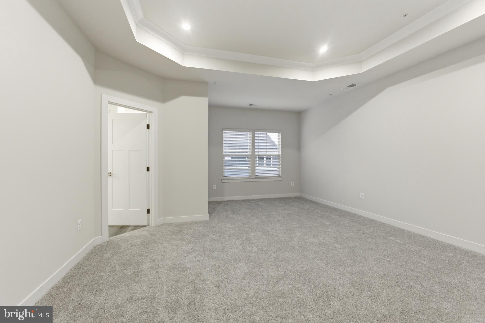 TURF VALLEY - Residential Lease