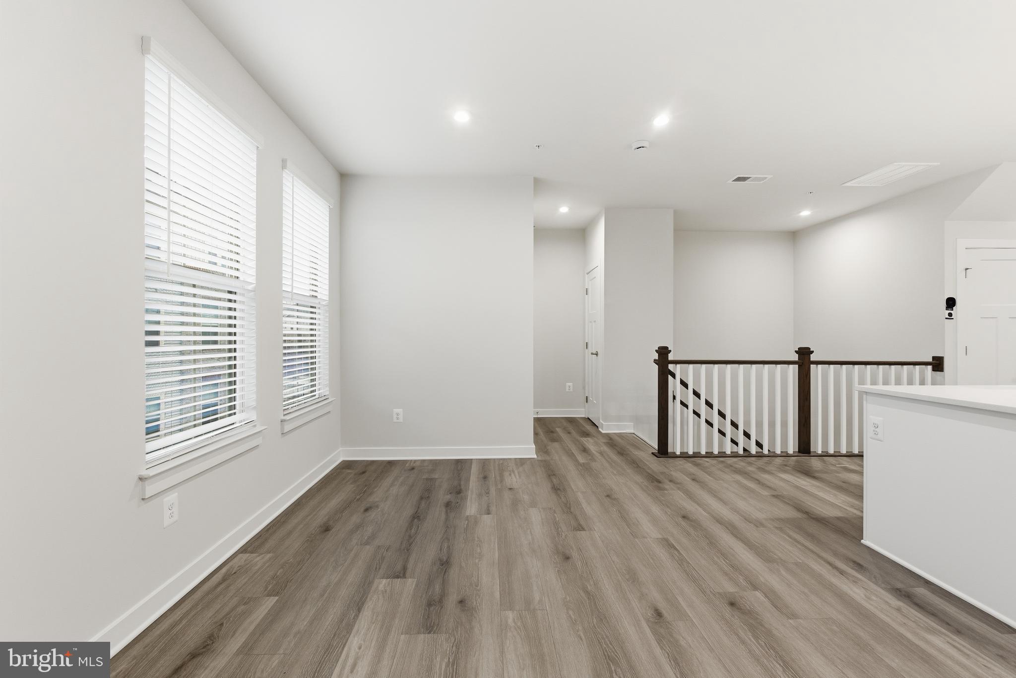 TURF VALLEY - Residential Lease