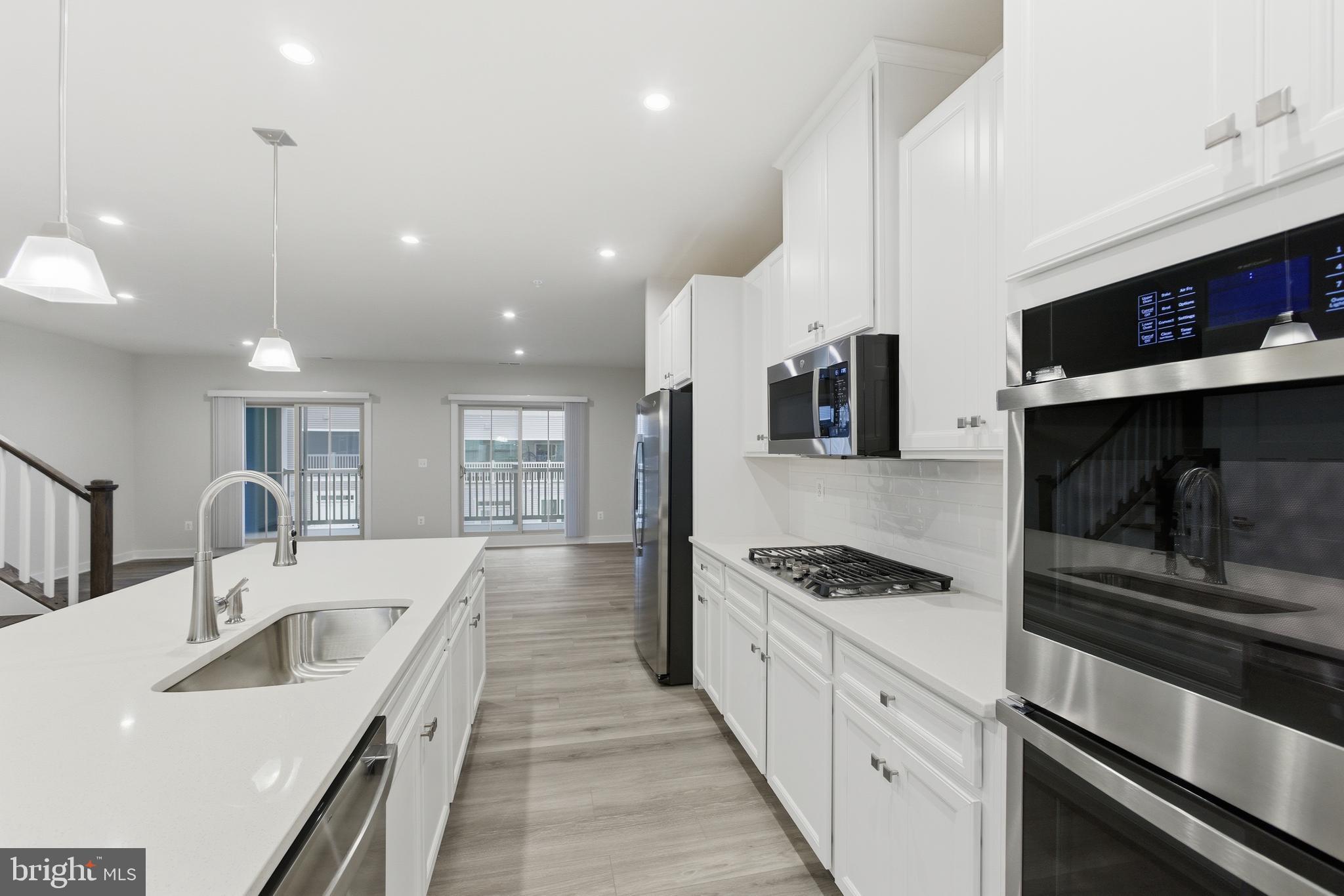 TURF VALLEY - Residential Lease