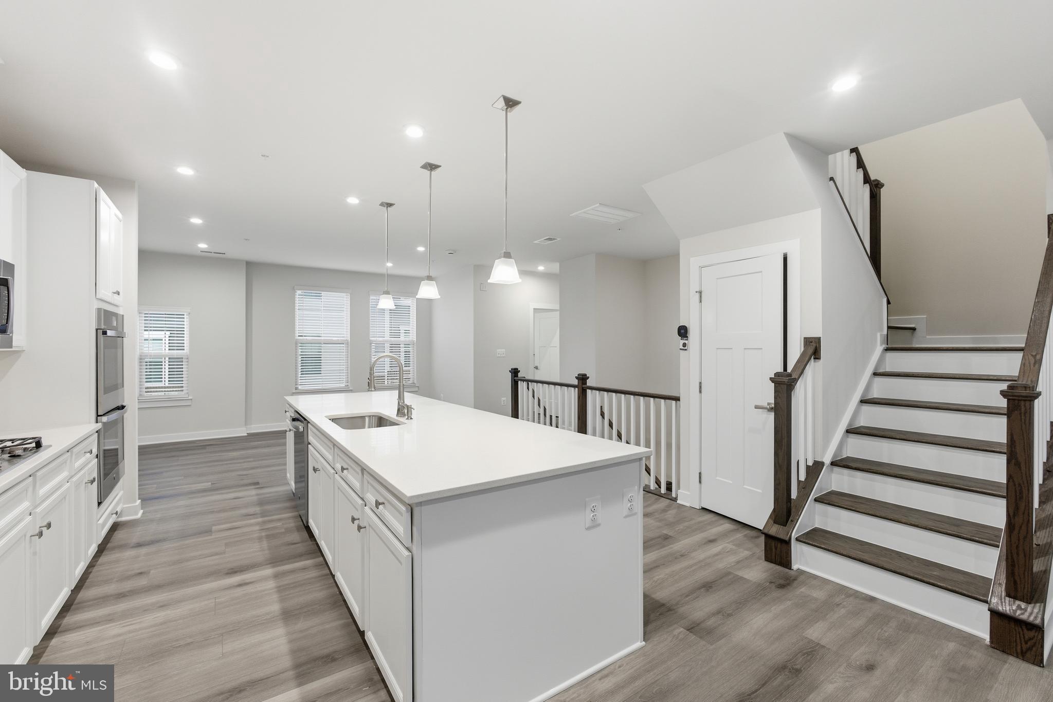 TURF VALLEY - Residential Lease