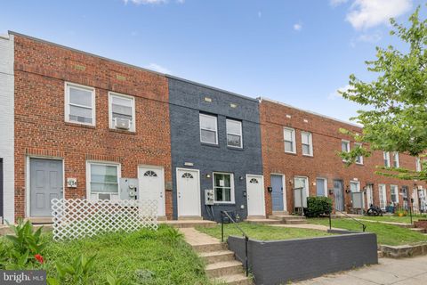 1236 SIMMS PLACE NE WASHINGTON DC 20002