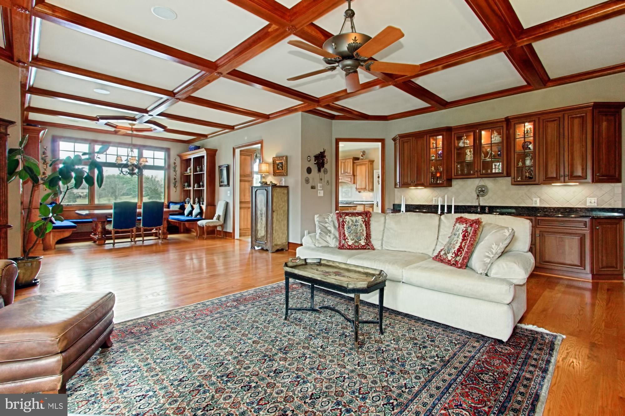 LAUREL GLEN - Residential