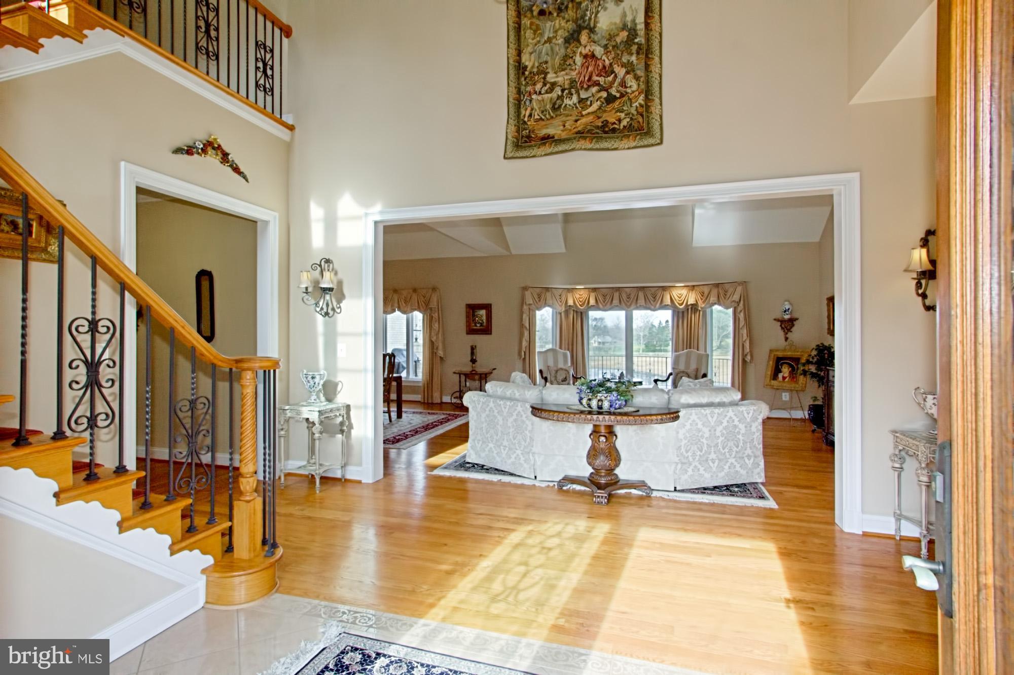 LAUREL GLEN - Residential