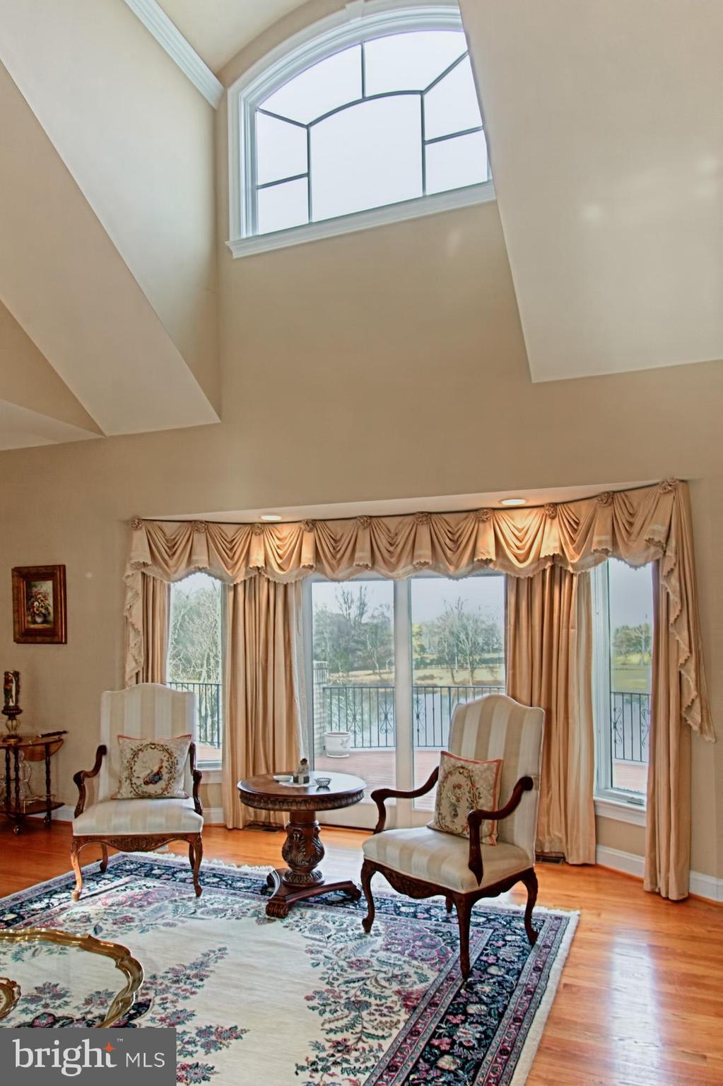 LAUREL GLEN - Residential