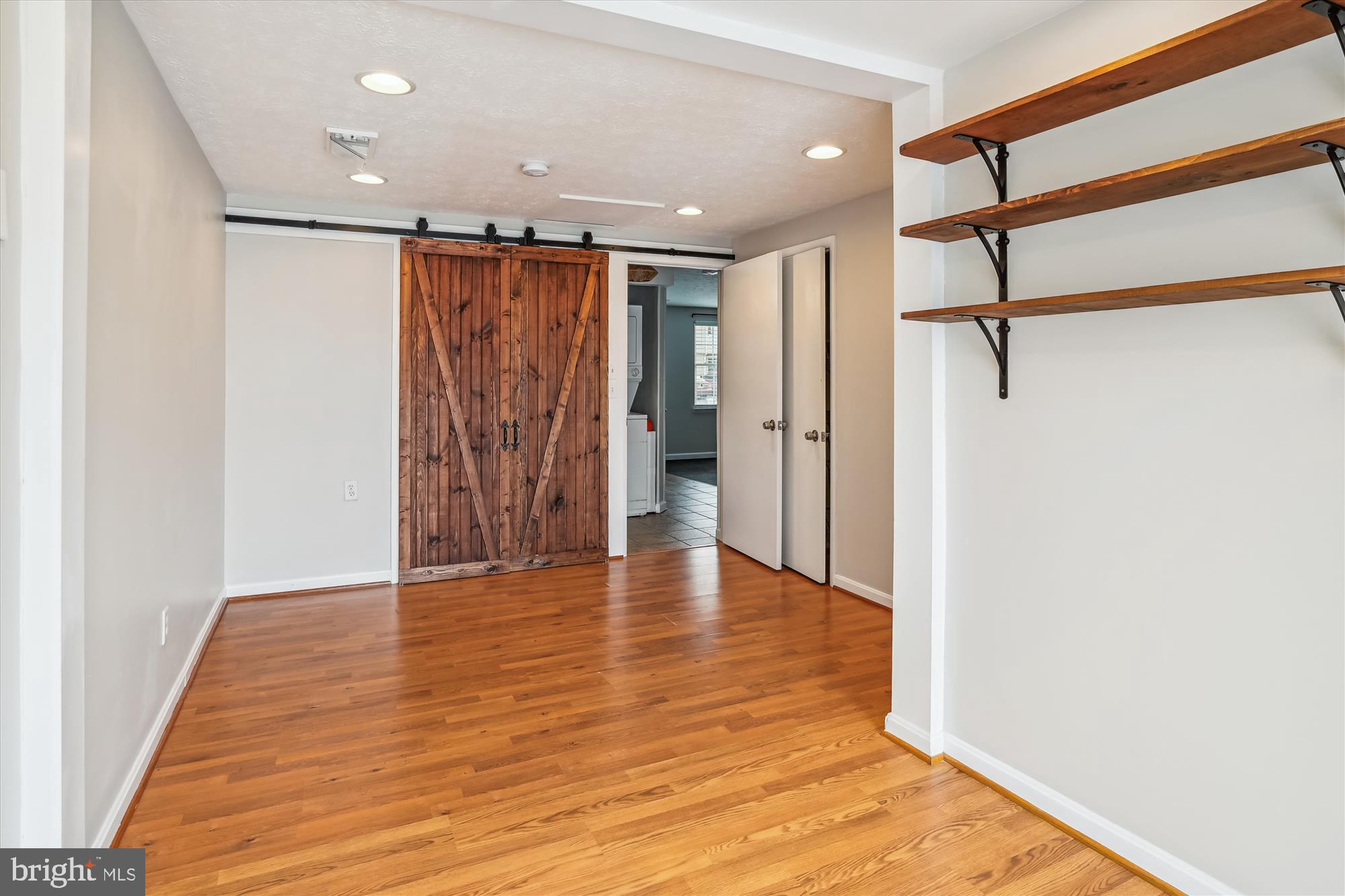 CHESTERFIELD - Residential Lease