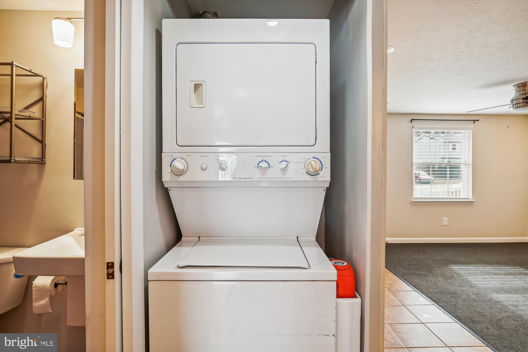 CHESTERFIELD - Residential Lease