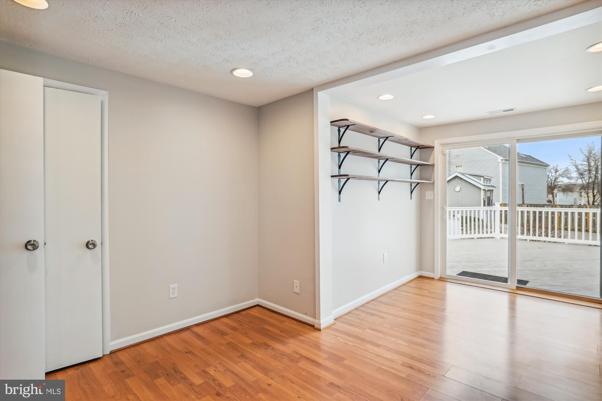 CHESTERFIELD - Residential Lease