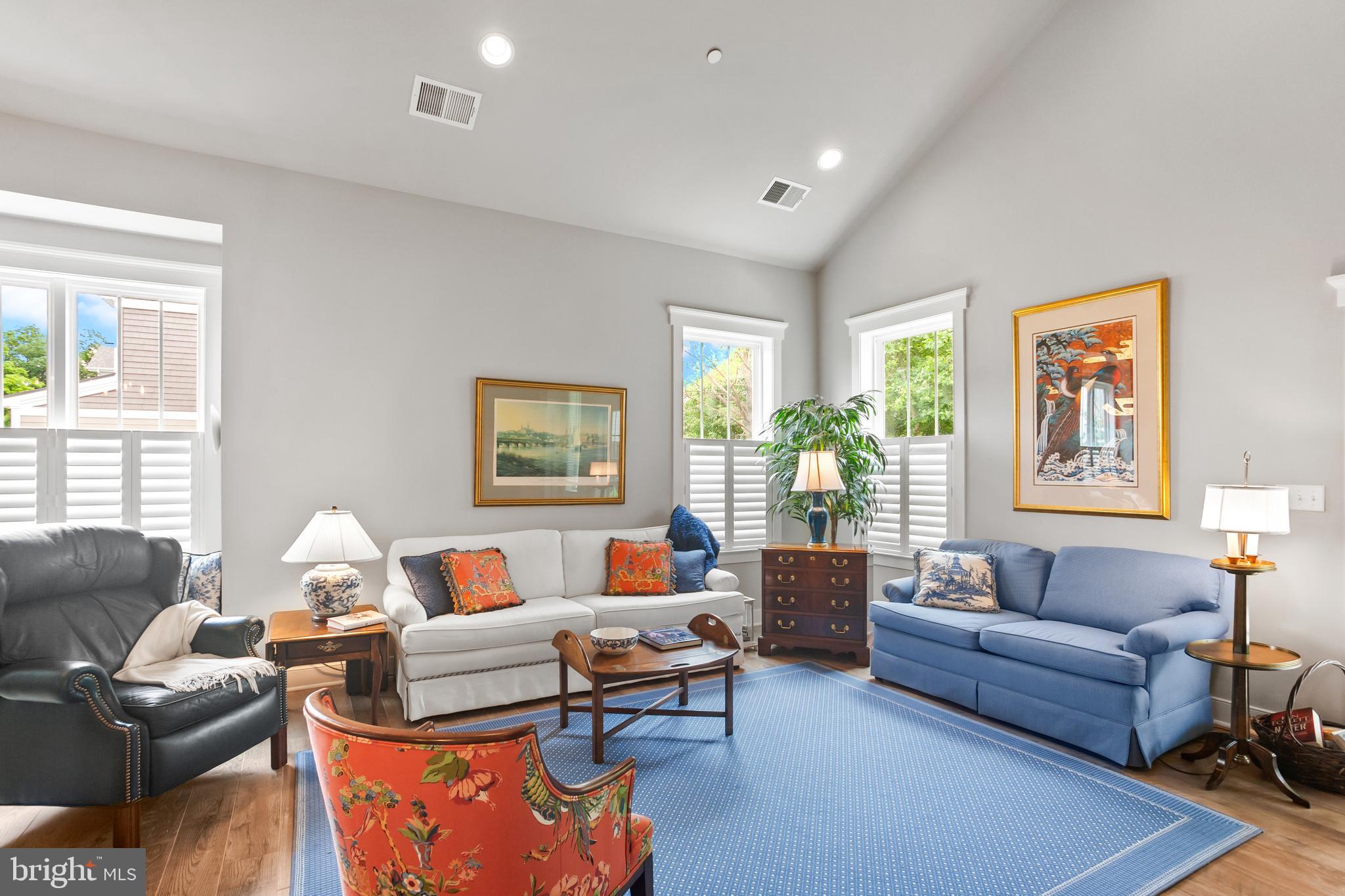 EASTON VILLAGE - Residential