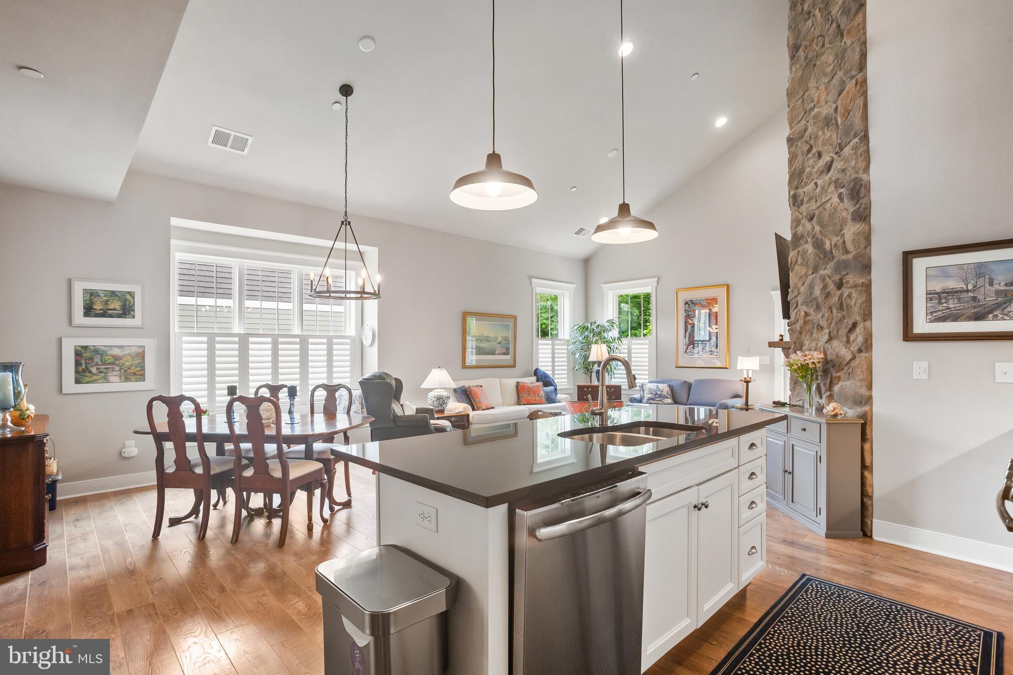 EASTON VILLAGE - Residential