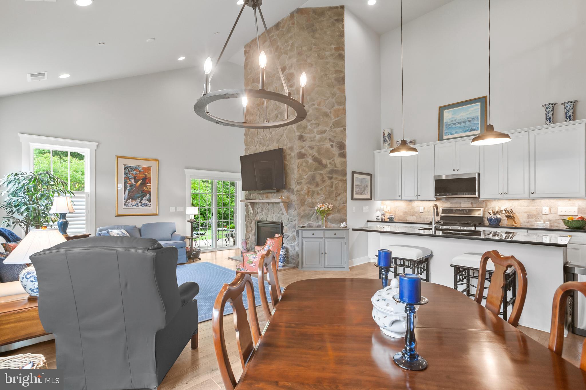 EASTON VILLAGE - Residential