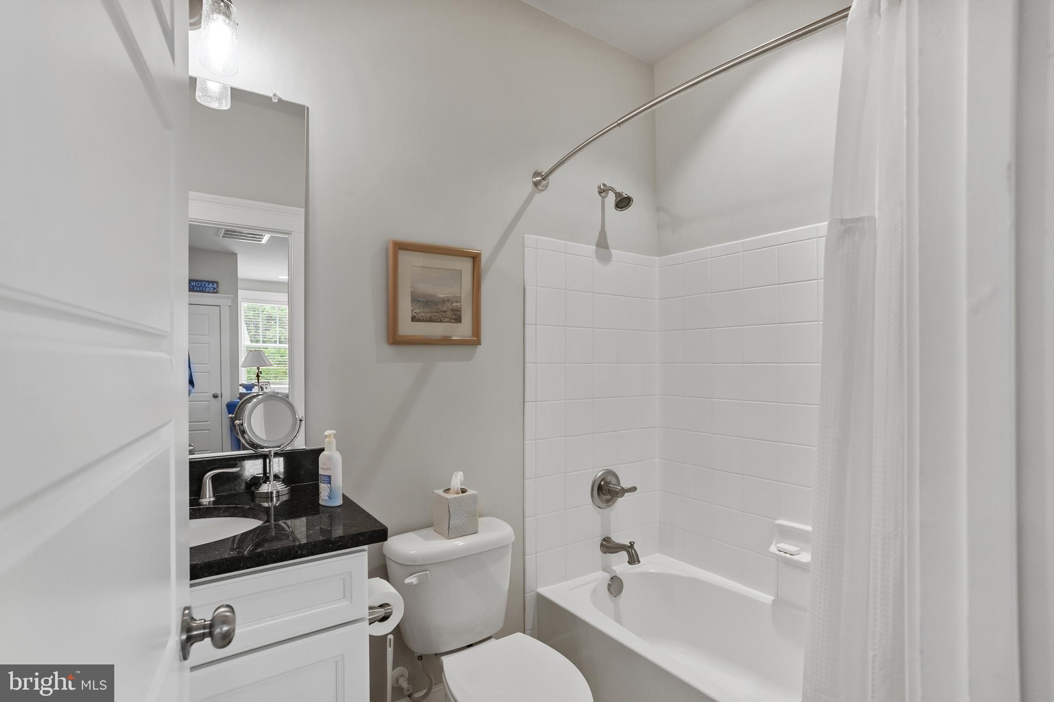 EASTON VILLAGE - Residential