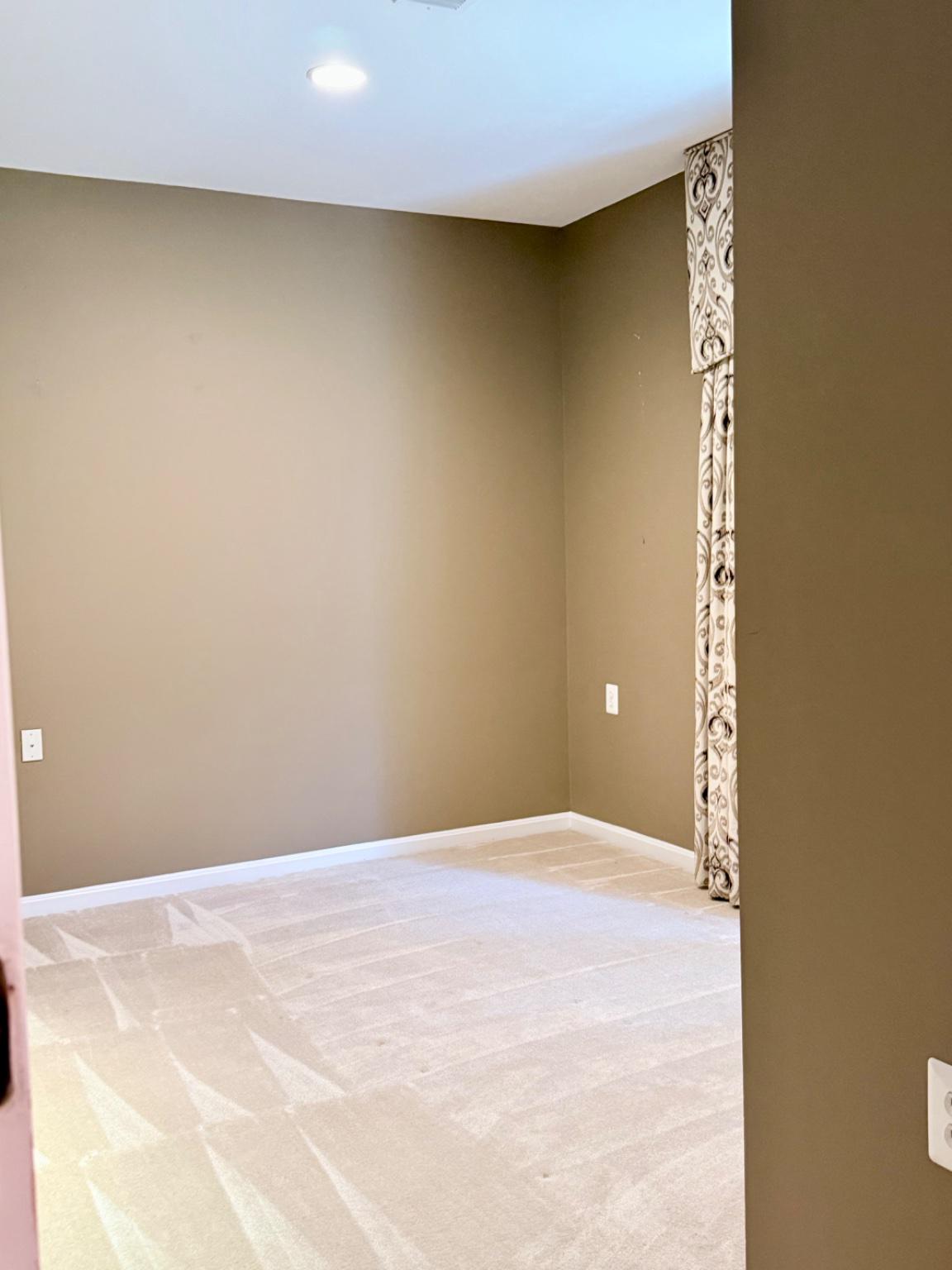 WINDSOR CROSSING - Residential