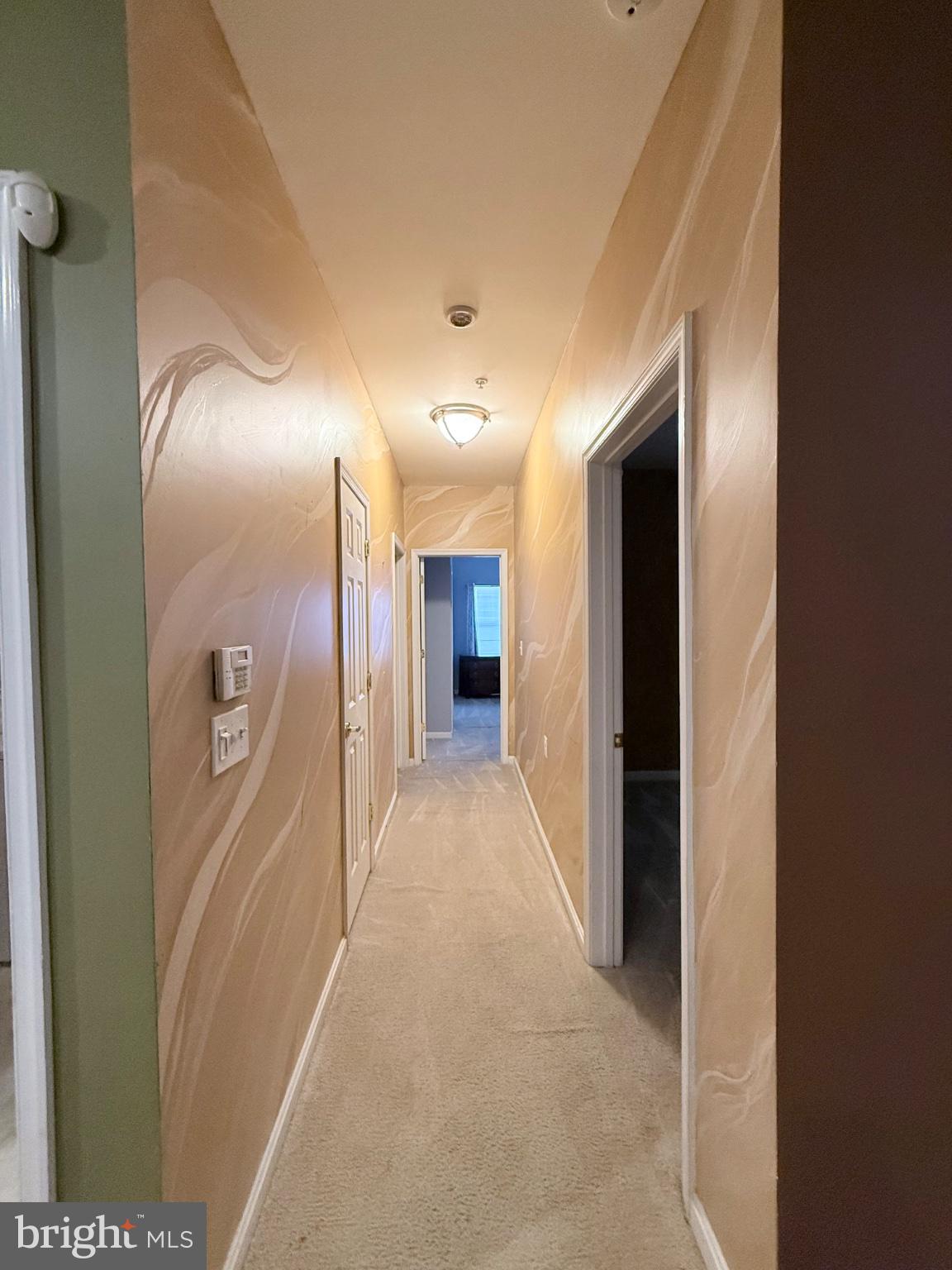 WINDSOR CROSSING - Residential