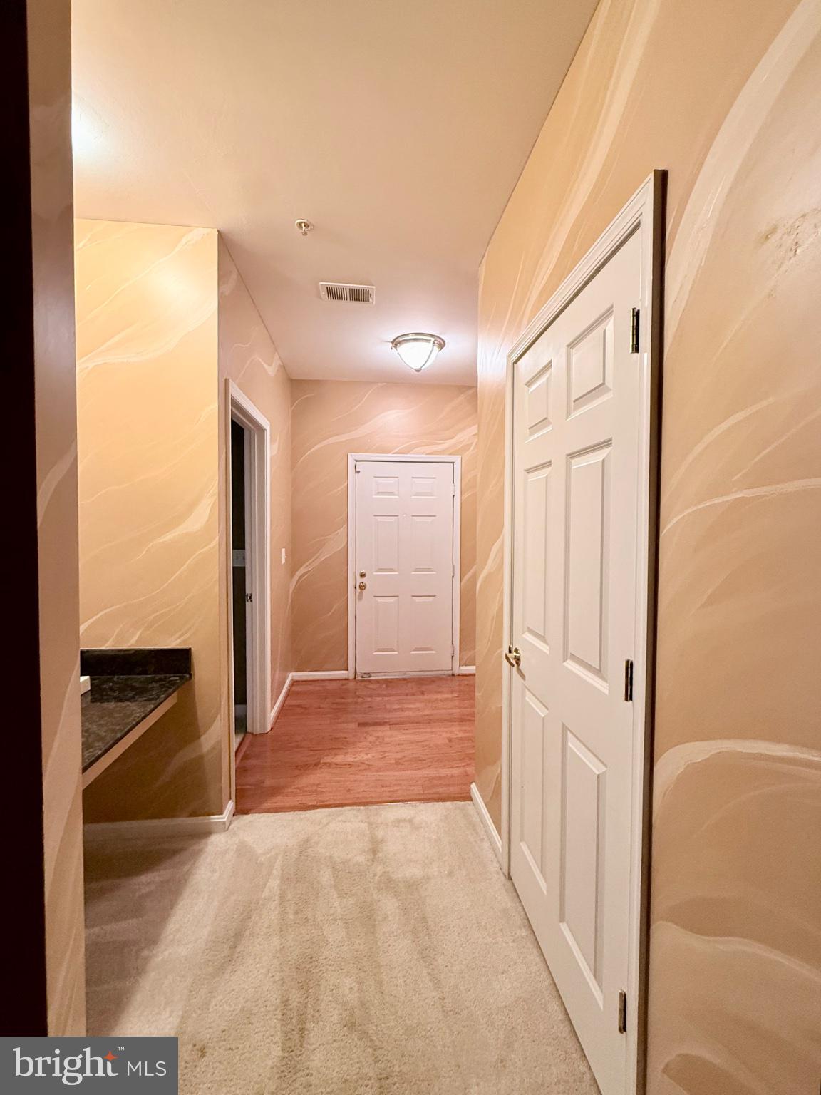 WINDSOR CROSSING - Residential