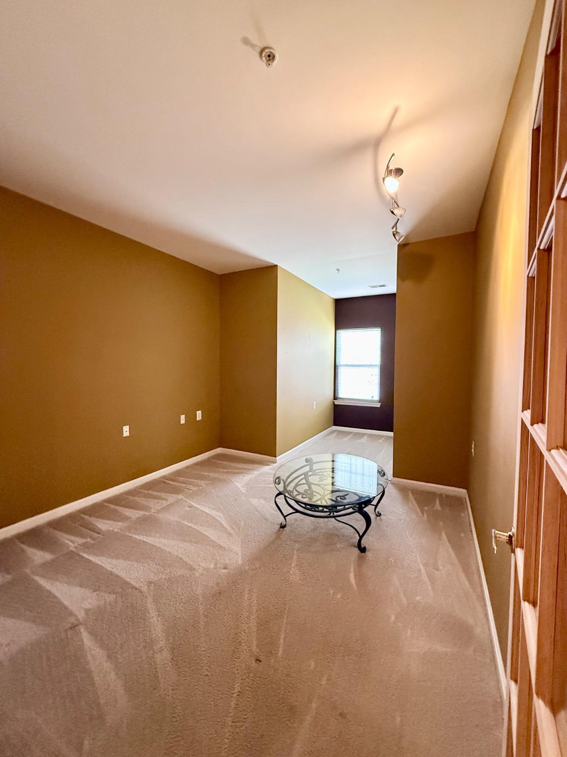 WINDSOR CROSSING - Residential