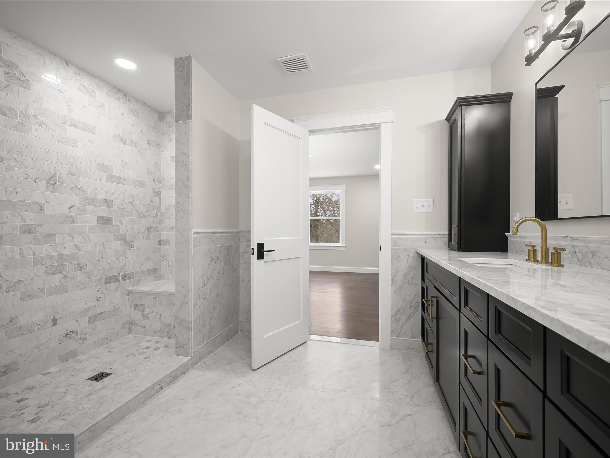 BEAVERBROOK - Residential