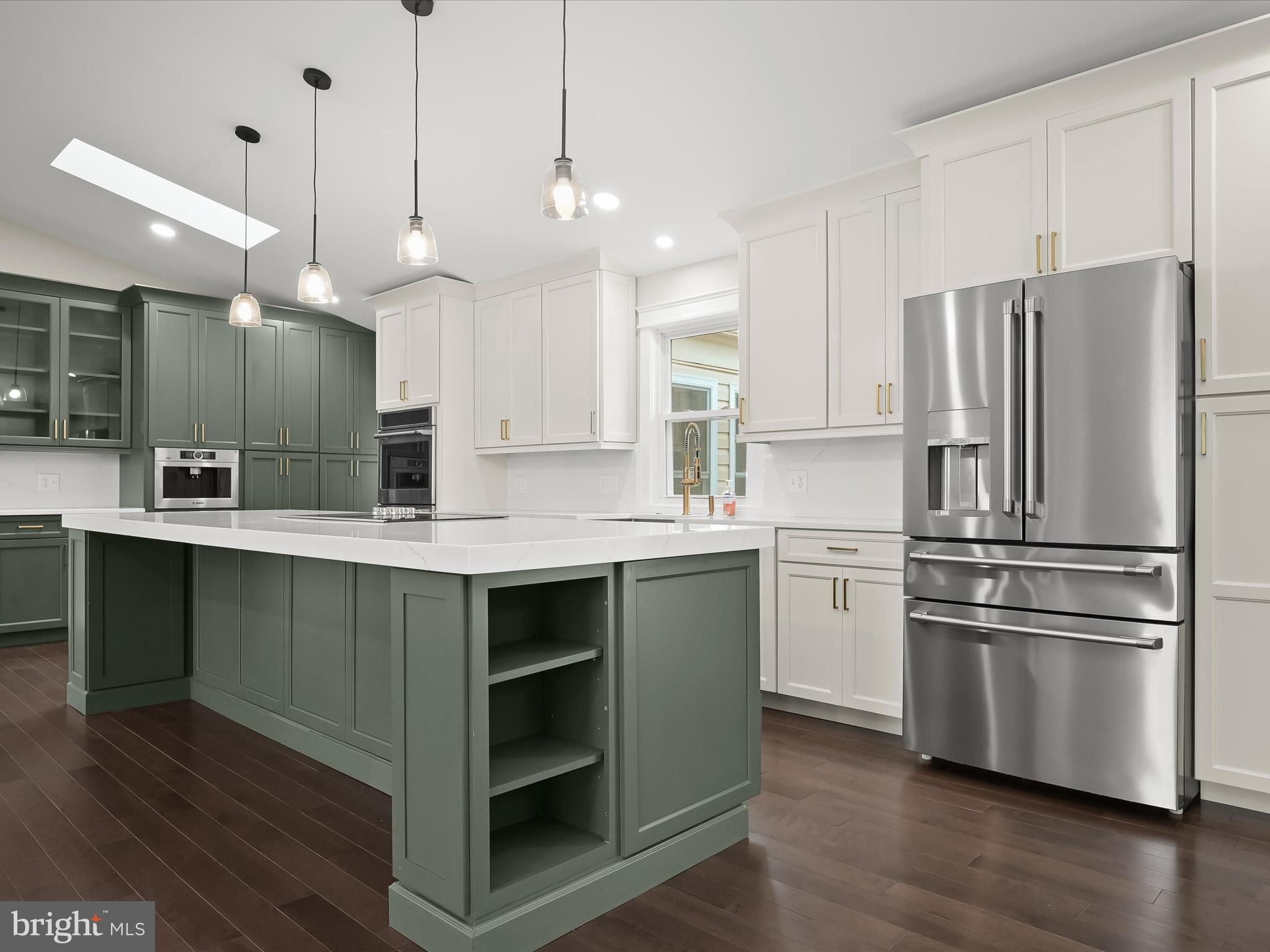 BEAVERBROOK - Residential