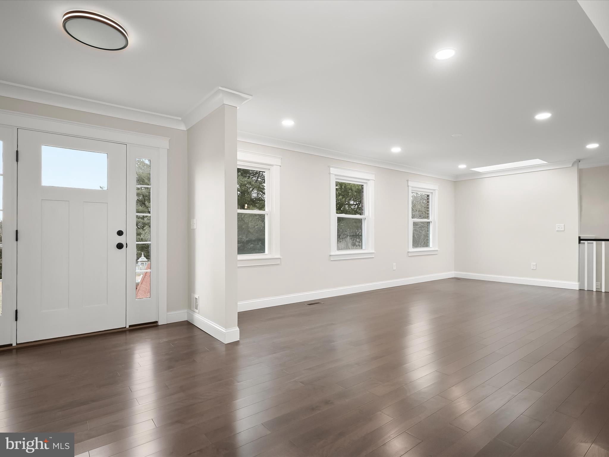 BEAVERBROOK - Residential