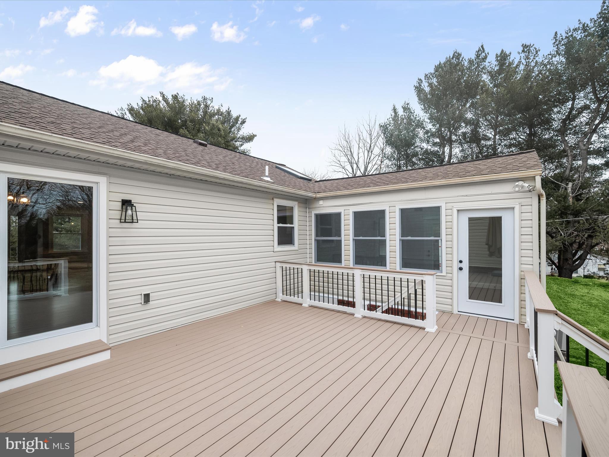 BEAVERBROOK - Residential