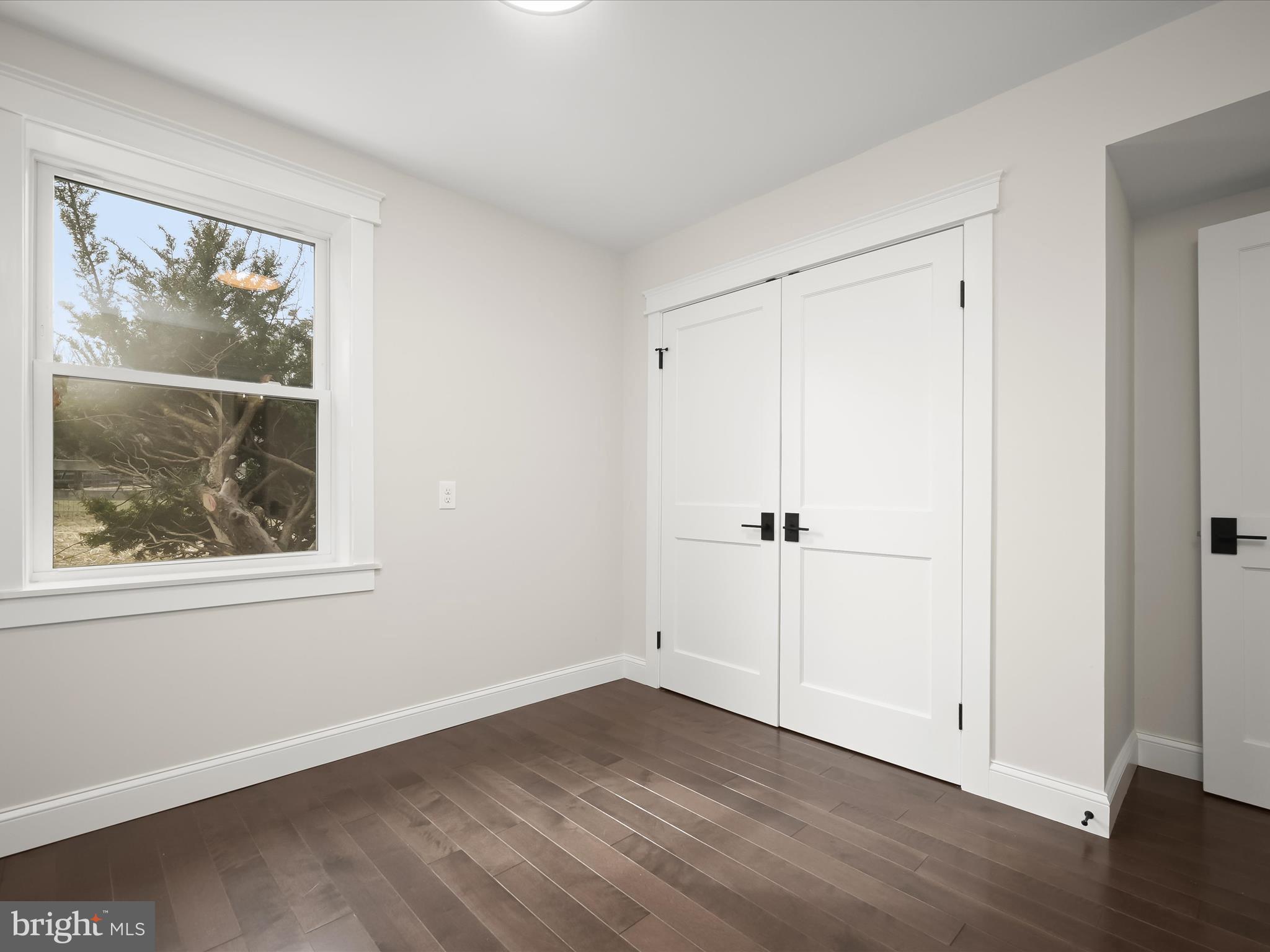 BEAVERBROOK - Residential