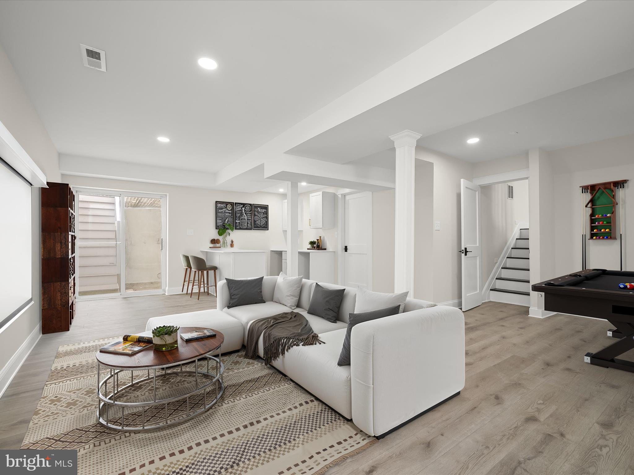 BEAVERBROOK - Residential