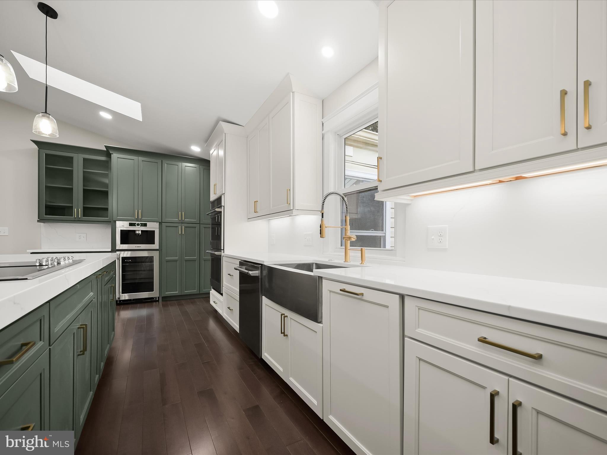 BEAVERBROOK - Residential