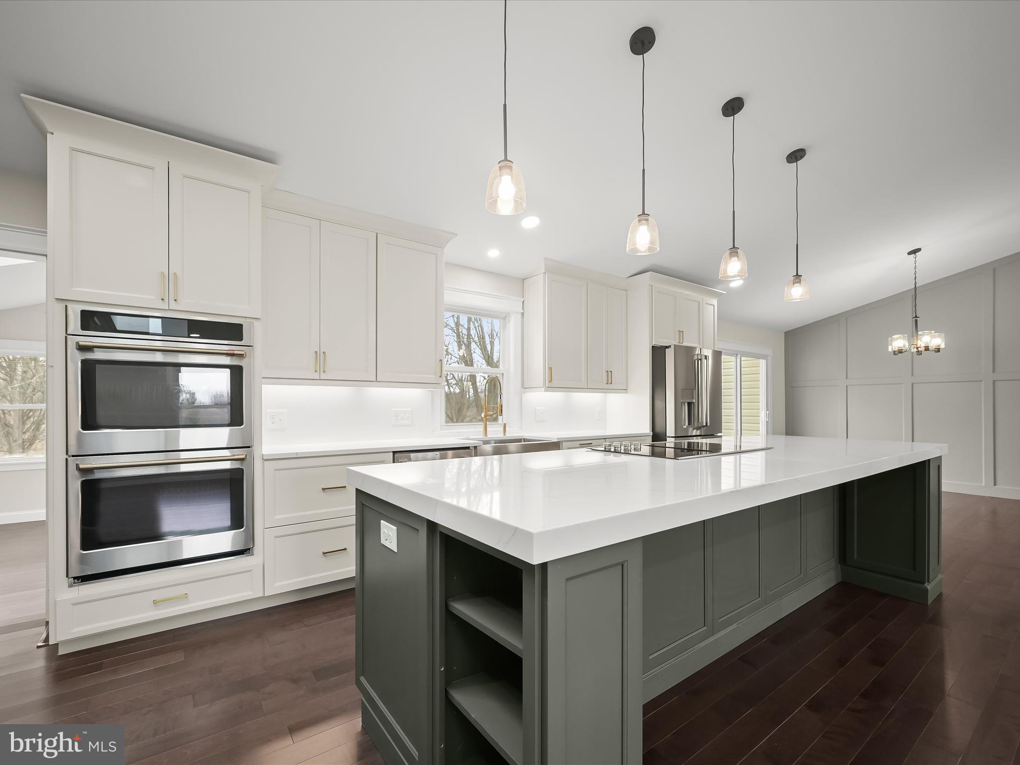 BEAVERBROOK - Residential