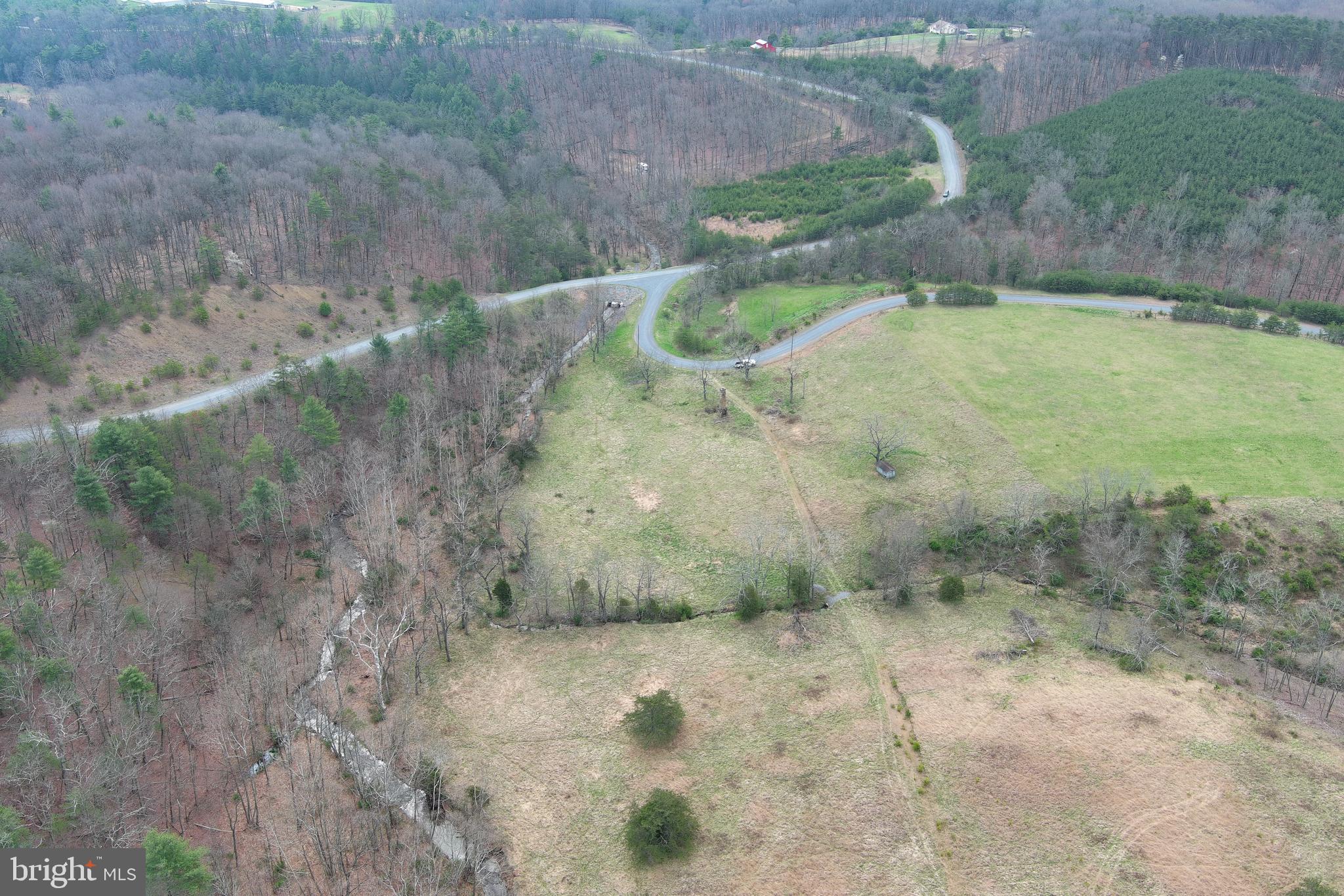 QUIVEY'S GROVE - Land