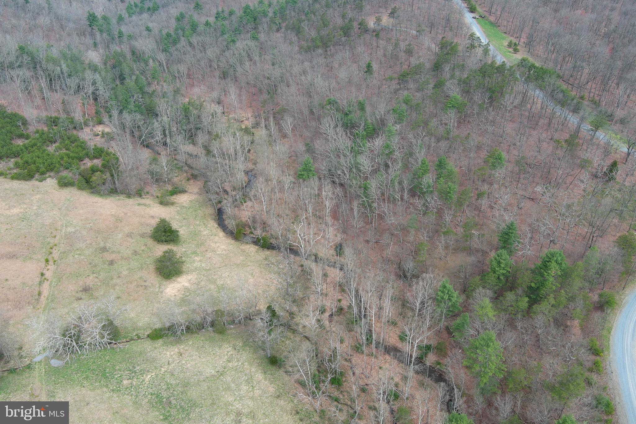 QUIVEY'S GROVE - Land