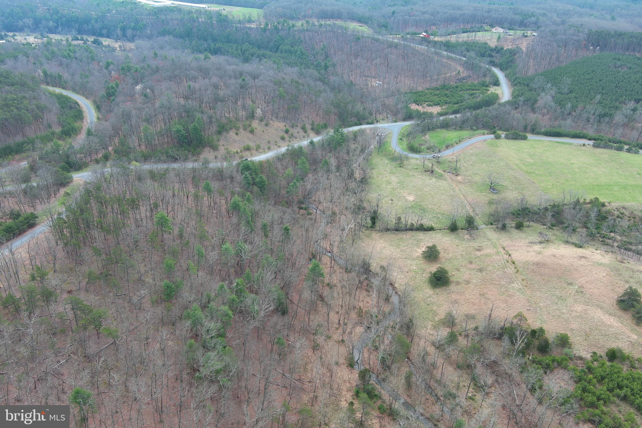 QUIVEY'S GROVE - Land