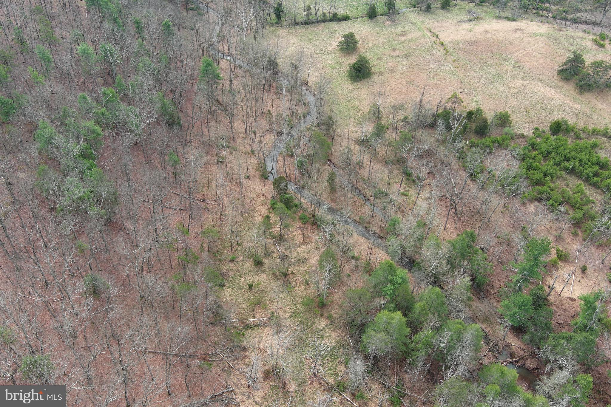 QUIVEY'S GROVE - Land