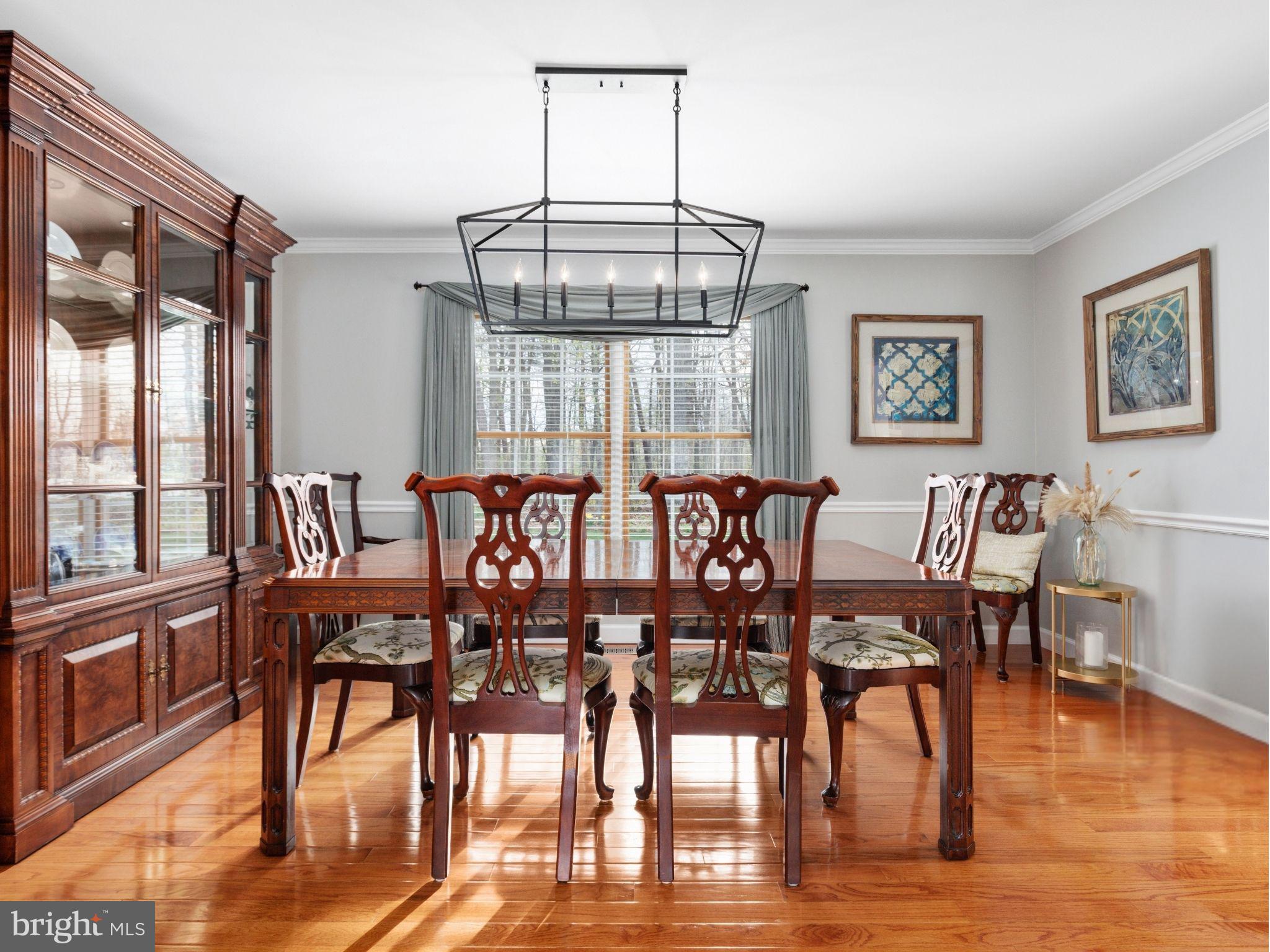 ASHBURN VILLAGE - Residential