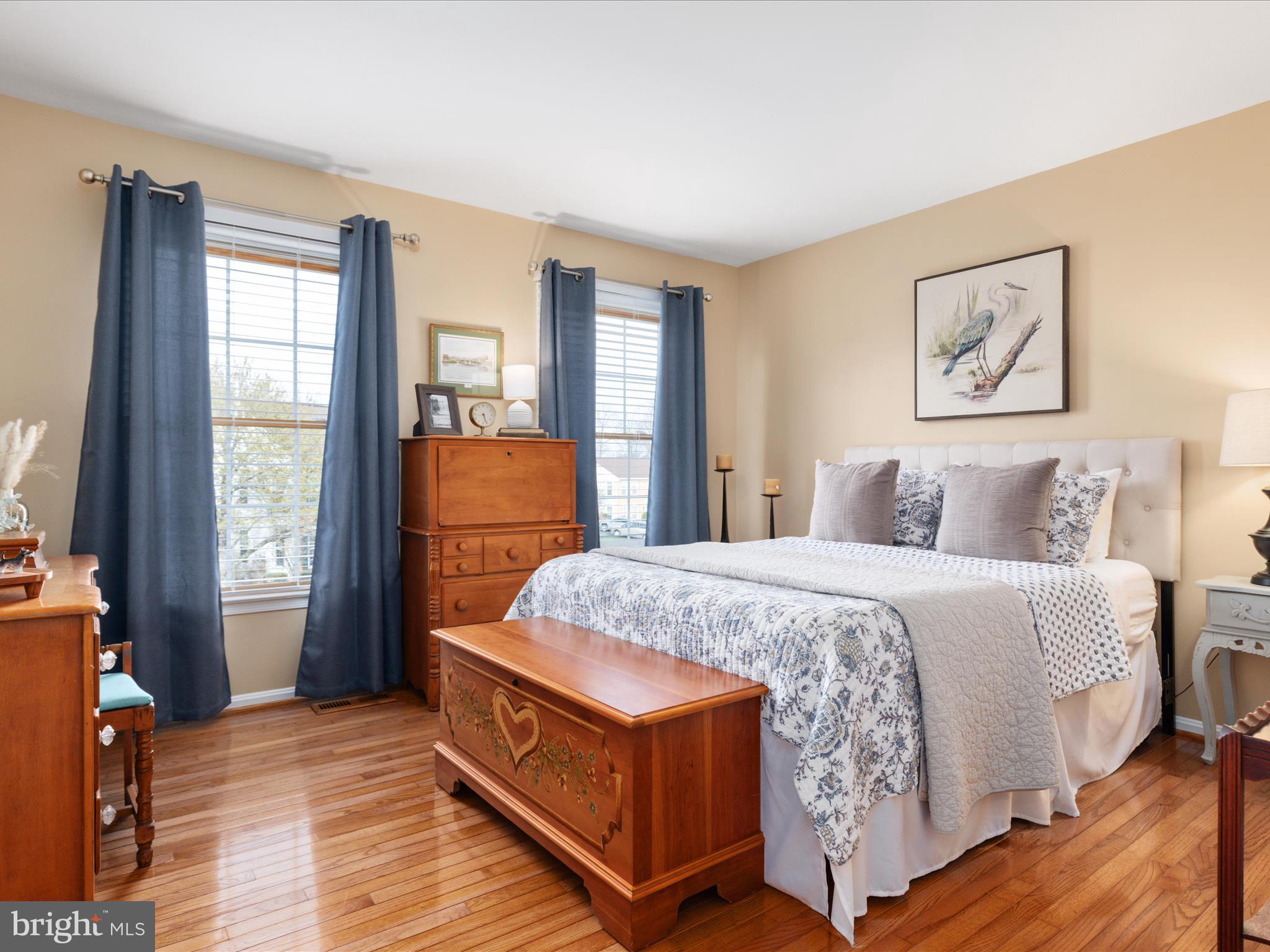 ASHBURN VILLAGE - Residential