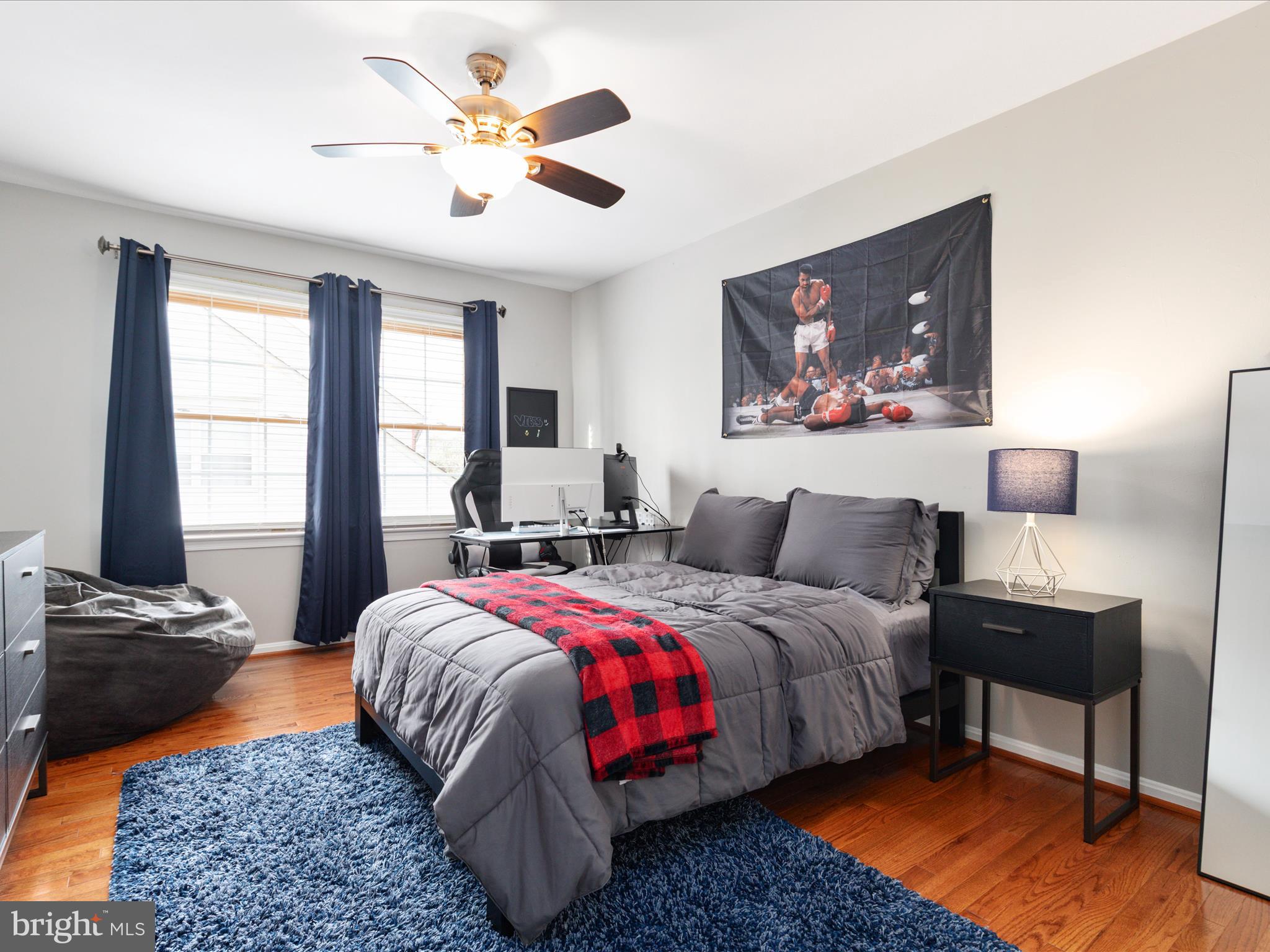 ASHBURN VILLAGE - Residential