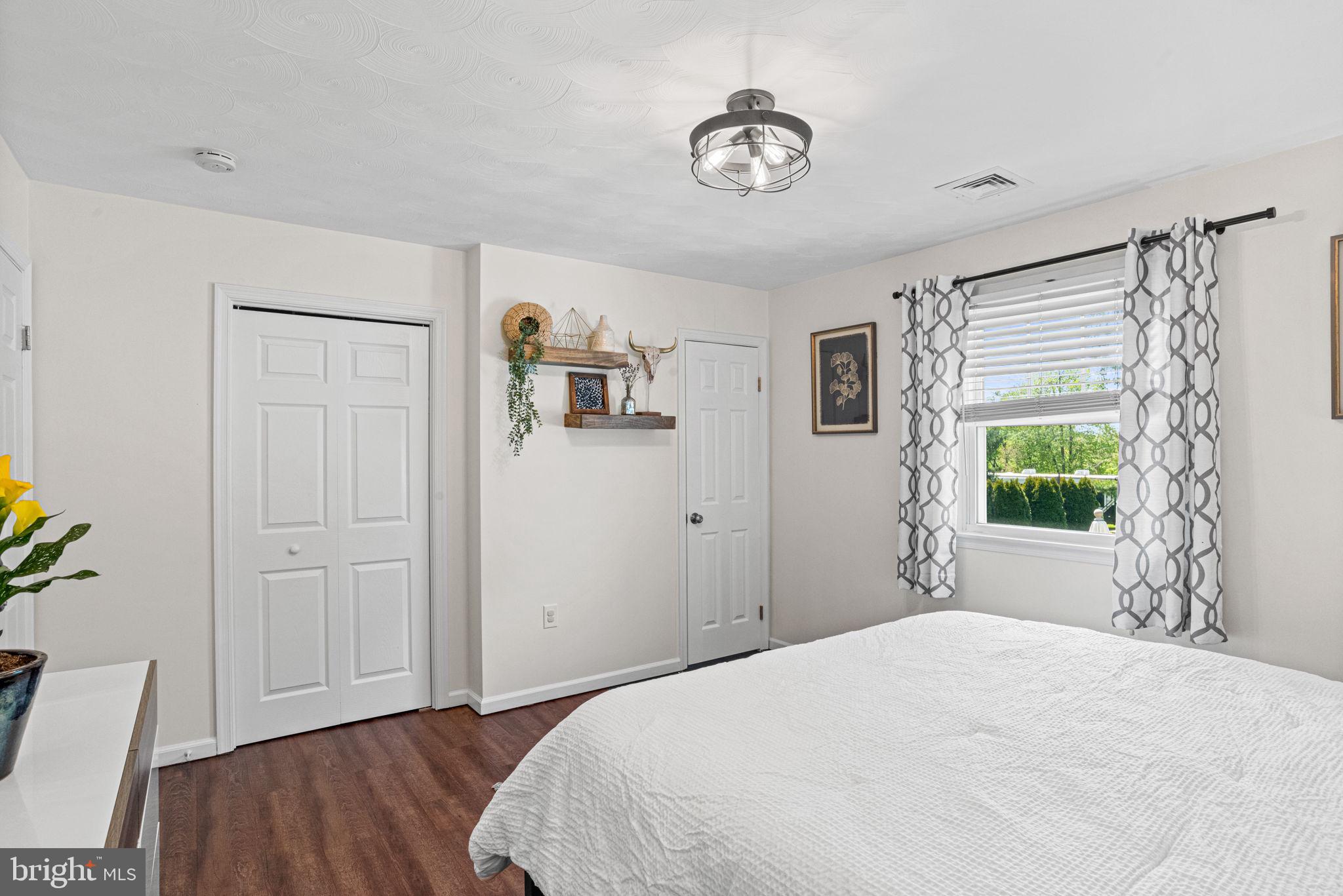 DERRY TOWNSHIP - Residential