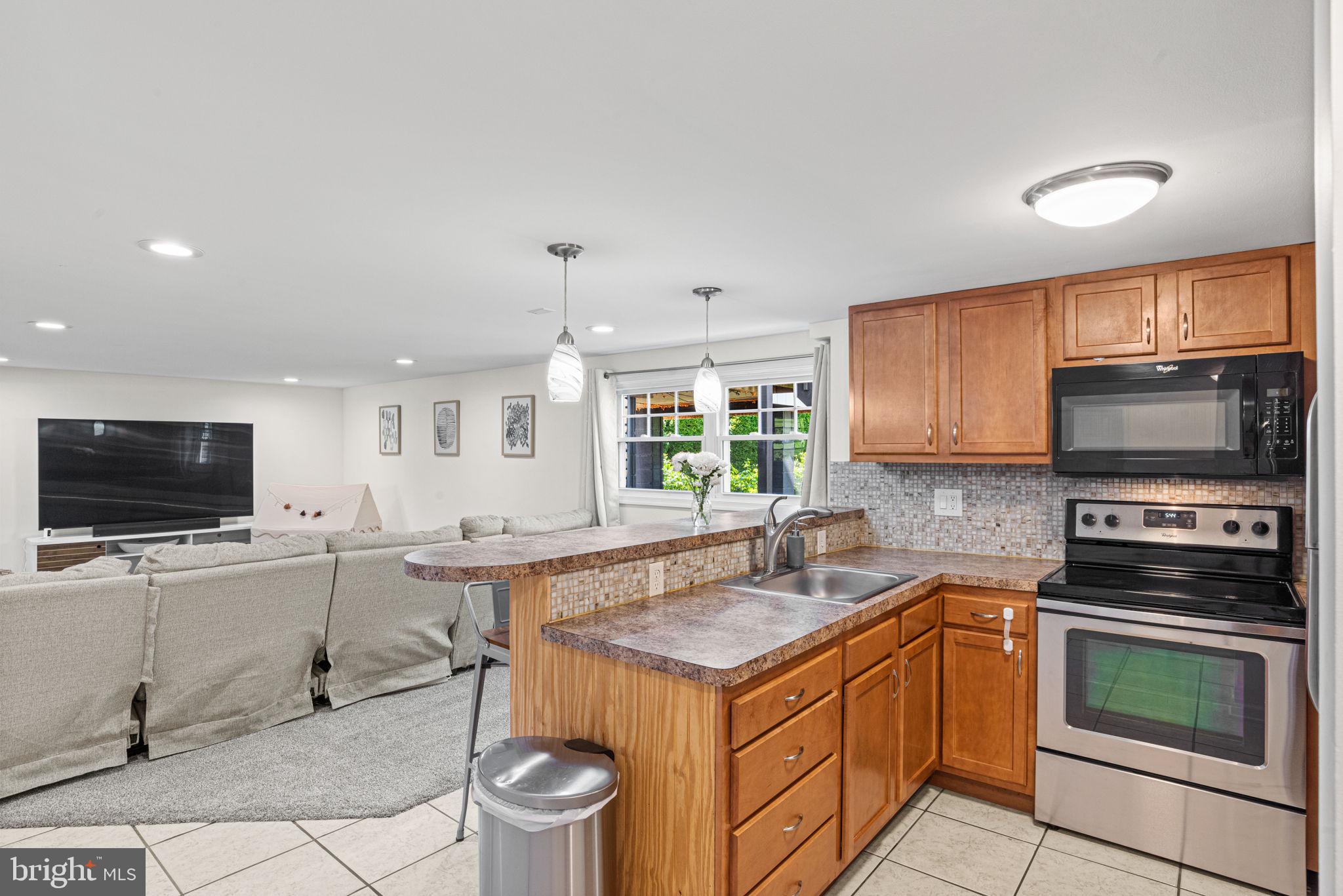 DERRY TOWNSHIP - Residential